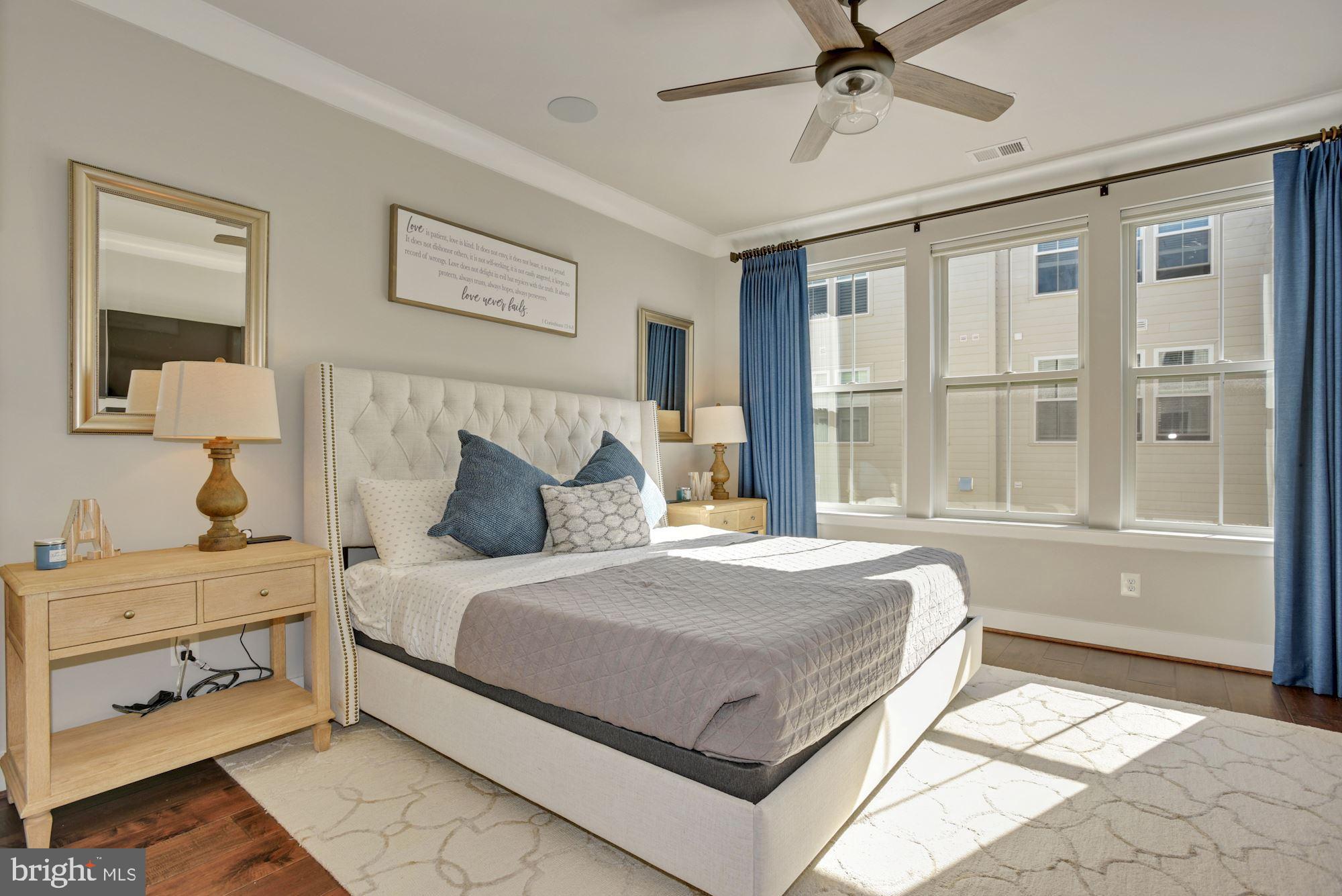 MOSAIC AT MERRIFIELD - Residential