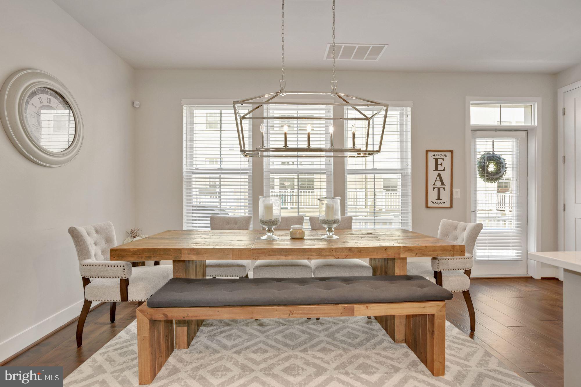 MOSAIC AT MERRIFIELD - Residential