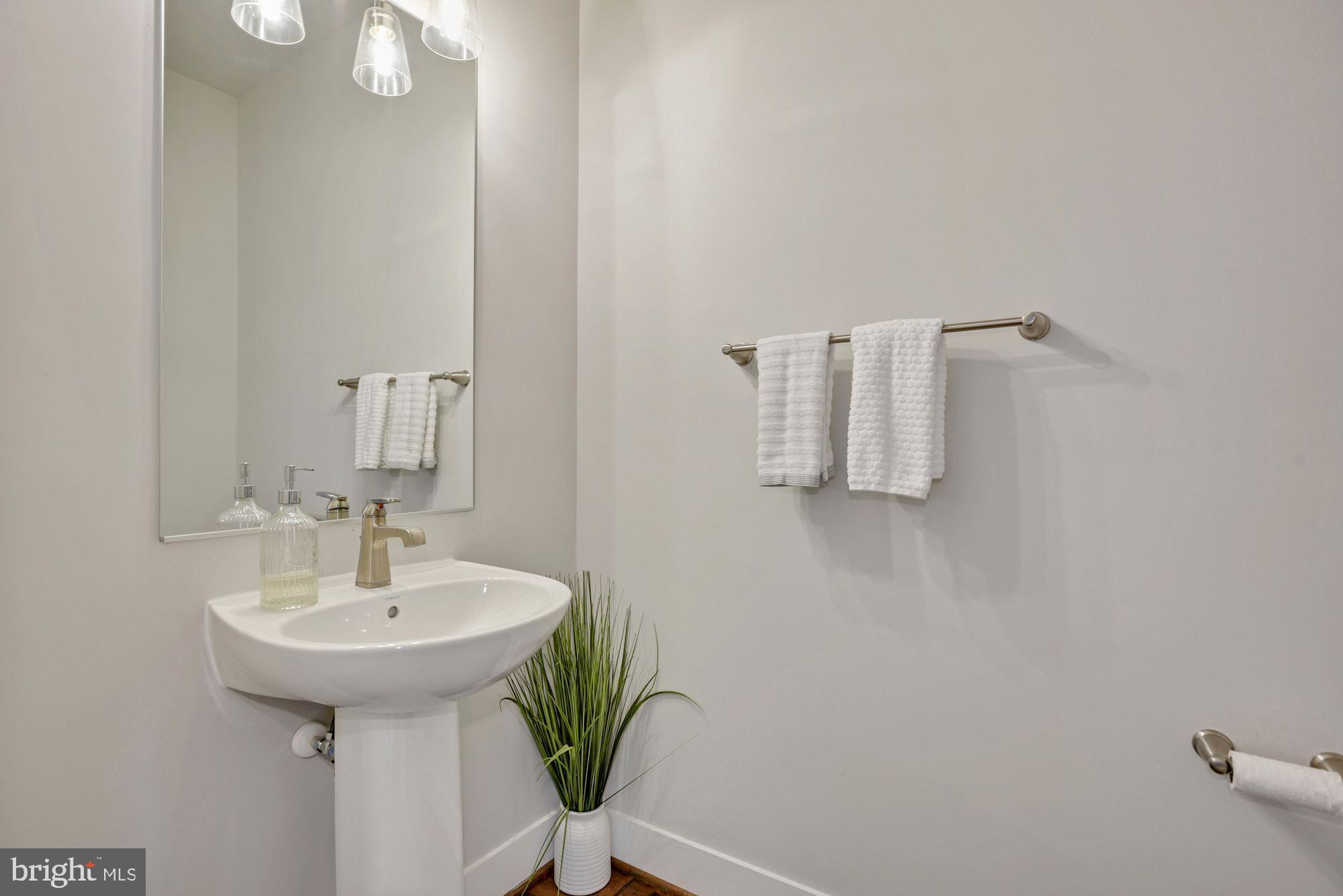 MOSAIC AT MERRIFIELD - Residential