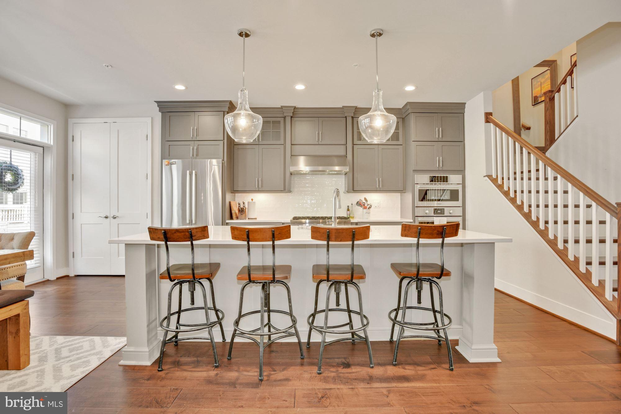 MOSAIC AT MERRIFIELD - Residential