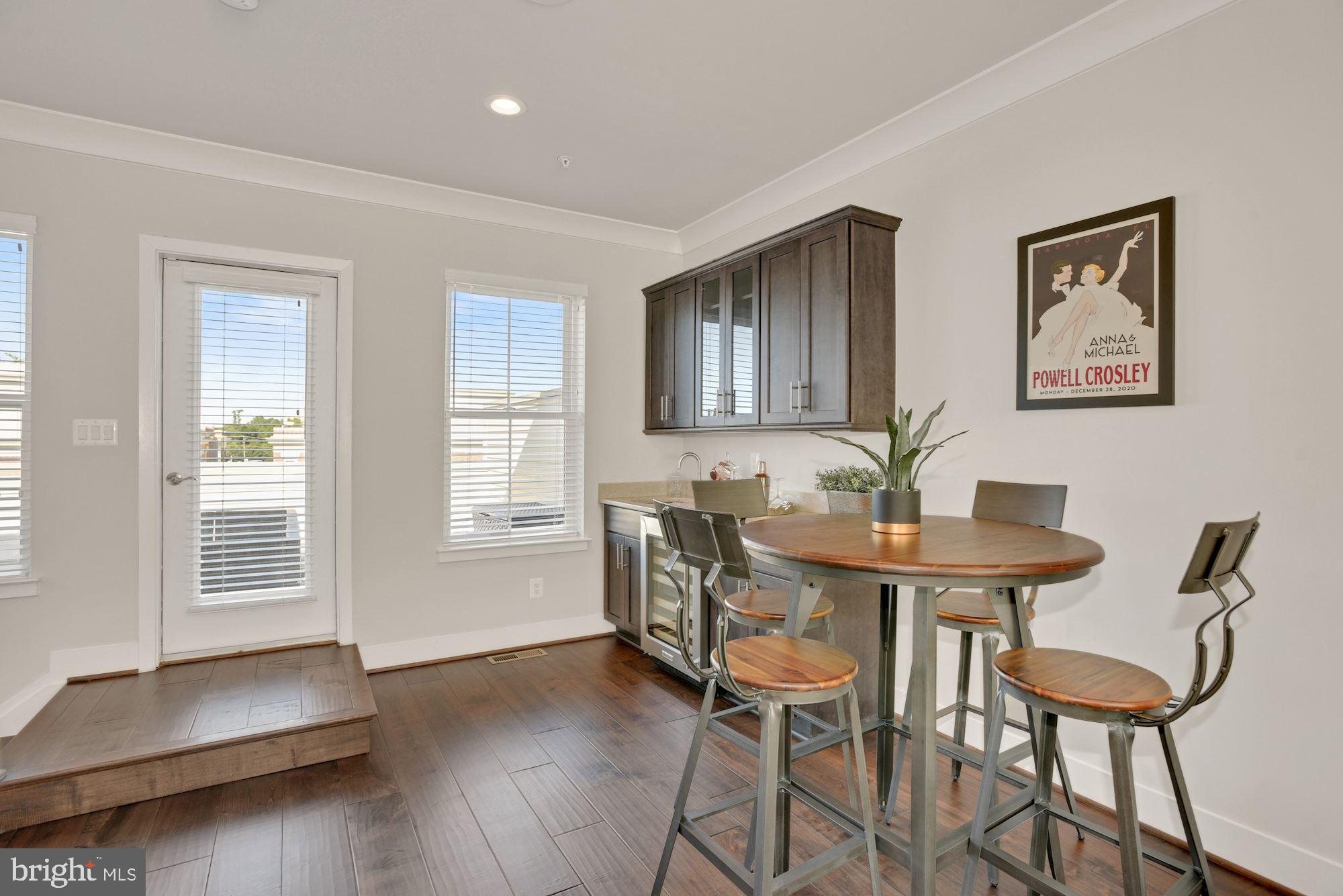 MOSAIC AT MERRIFIELD - Residential