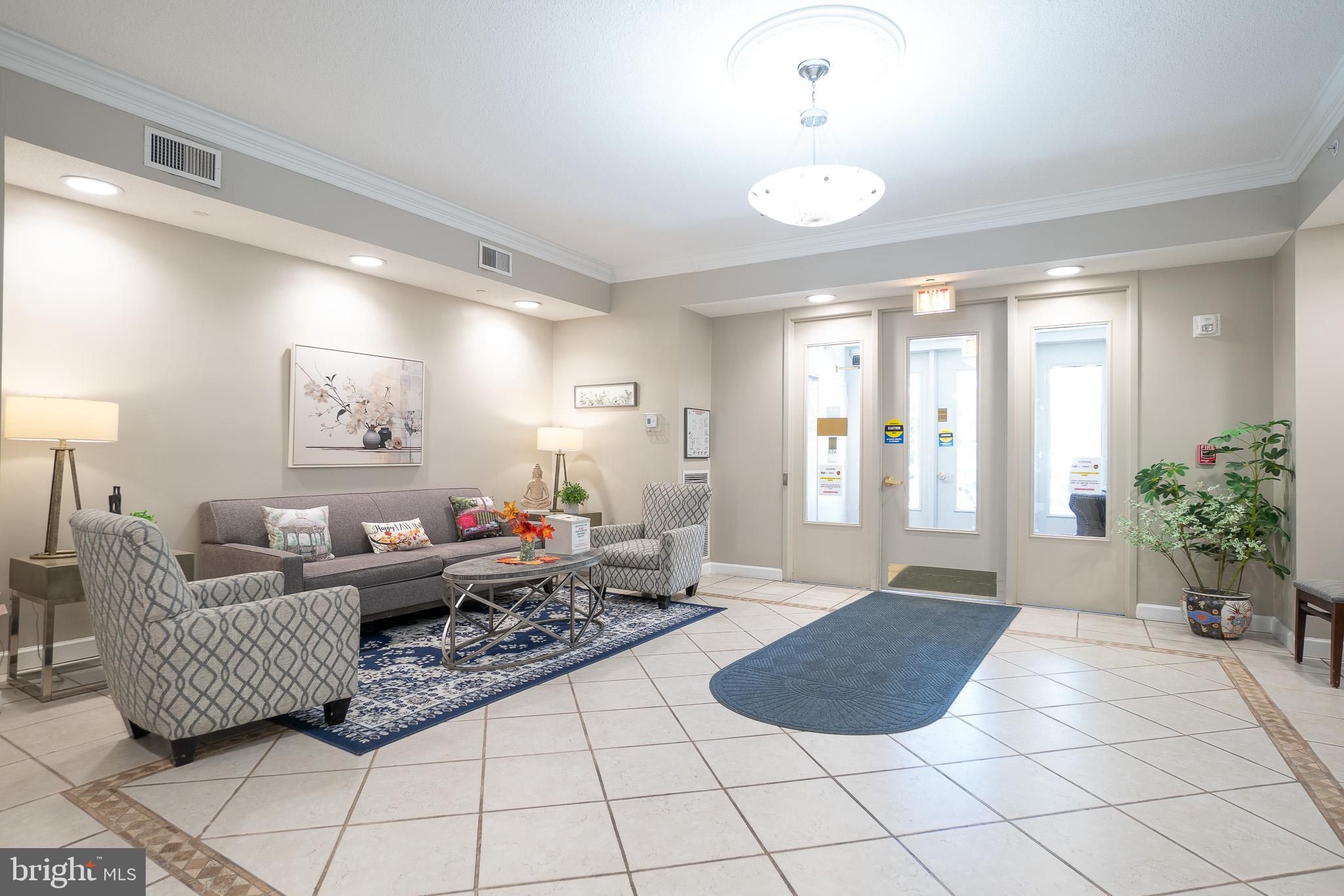 2904 N LEISURE WORLD BOULEVARD 501