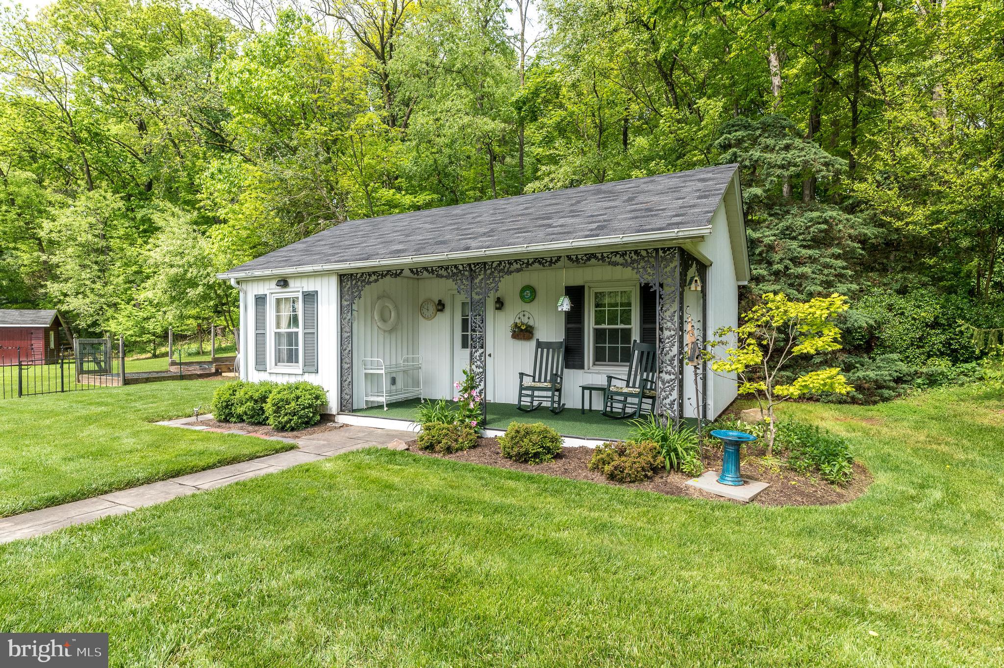 SPRING VALLEY - Land