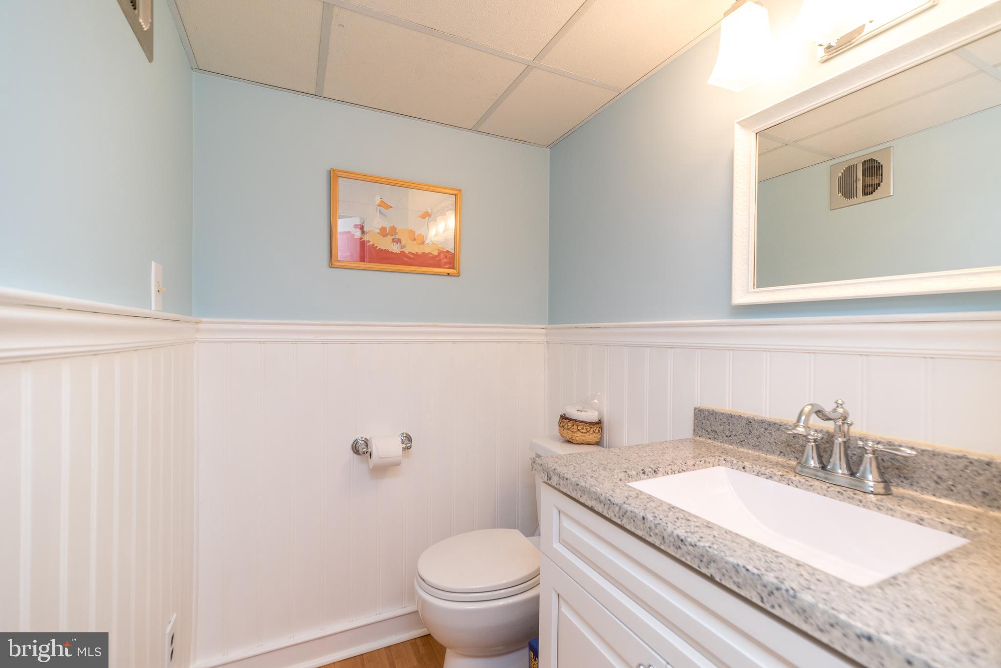 SPRING VALLEY - Land