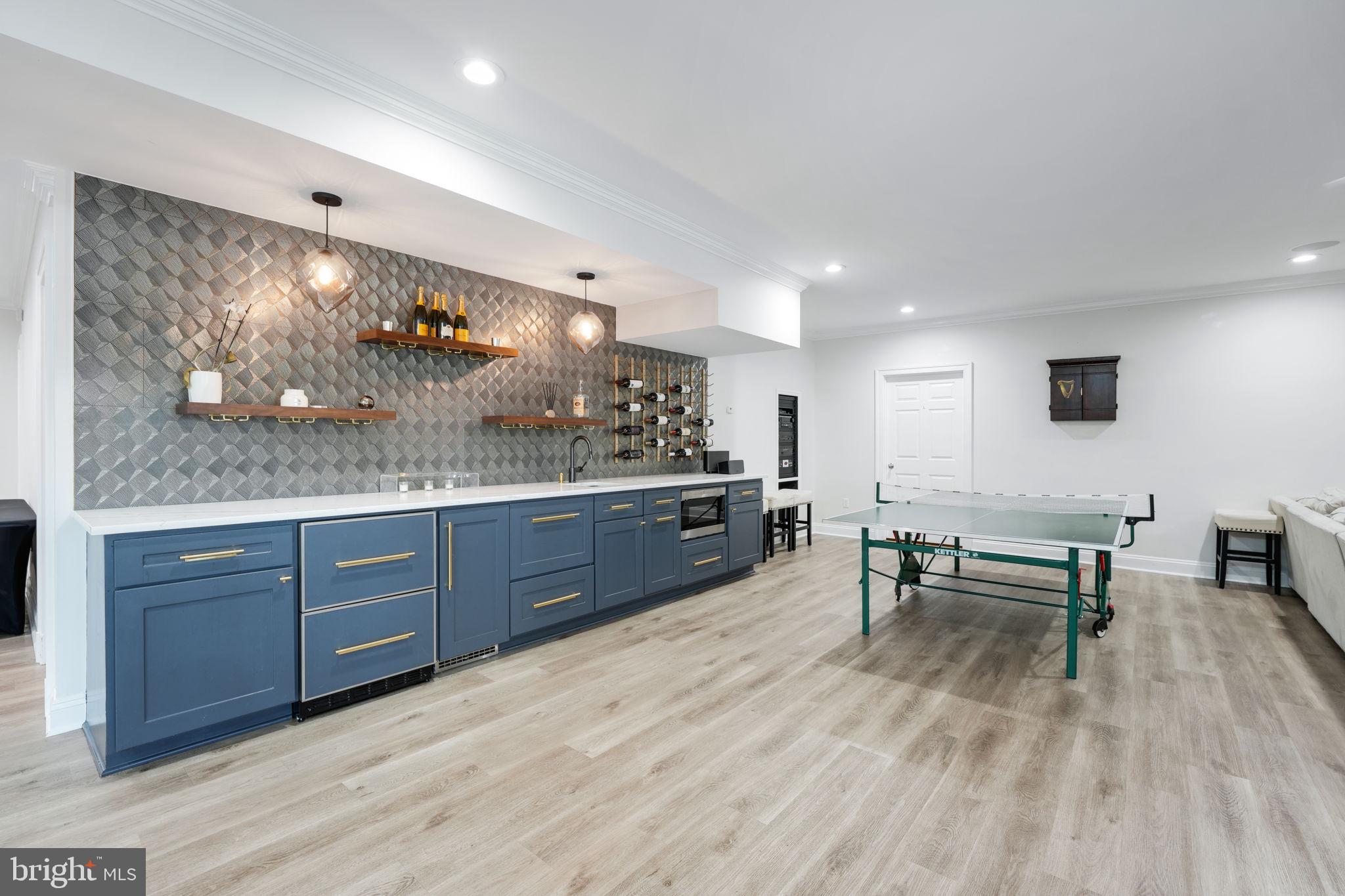 HIDDEN SPRINGS - Residential