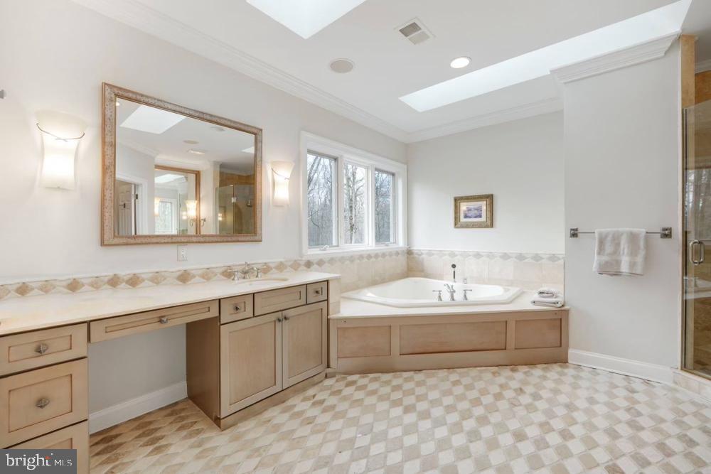 HIDDEN SPRINGS - Residential