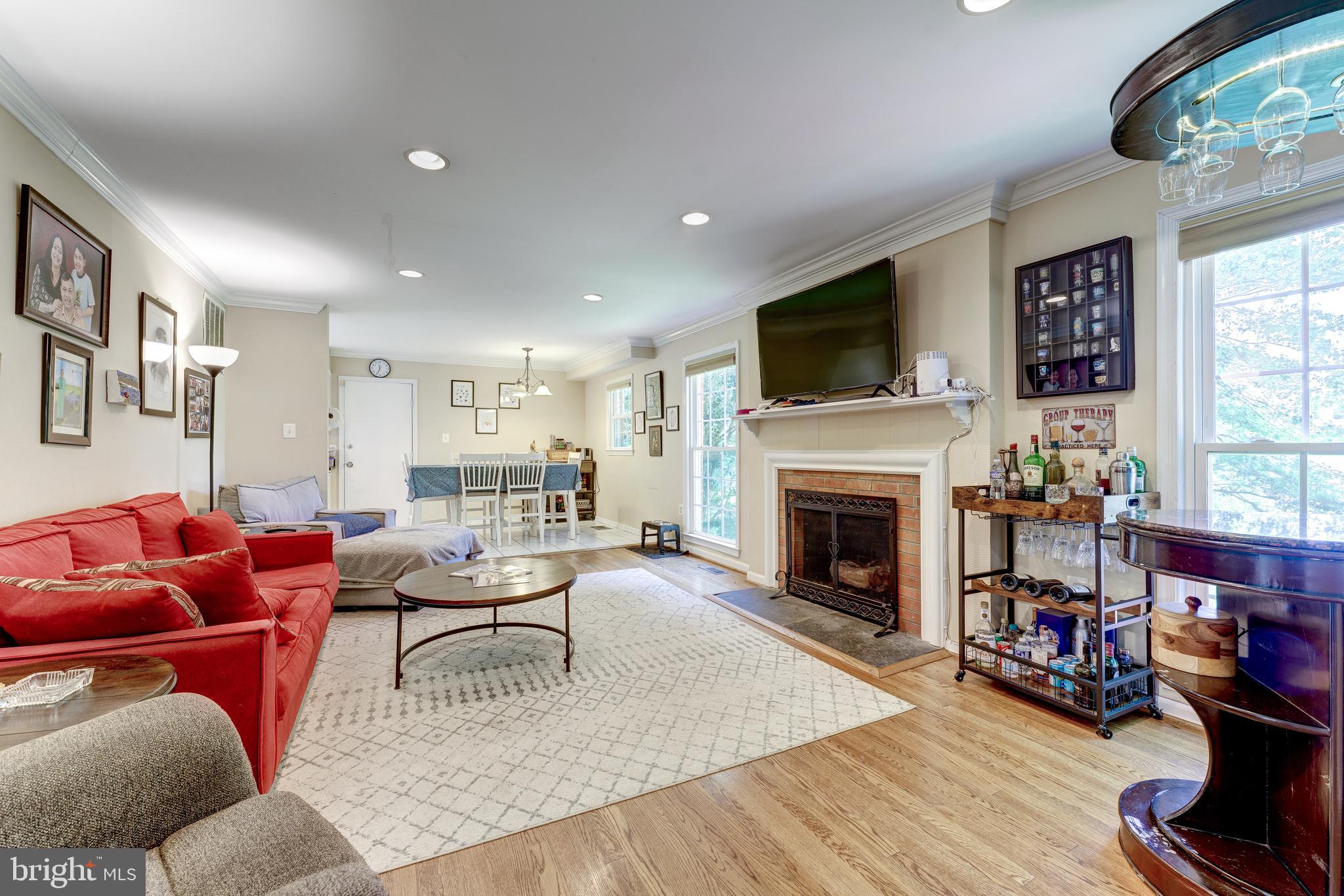 HERITAGE FARM - Residential Lease