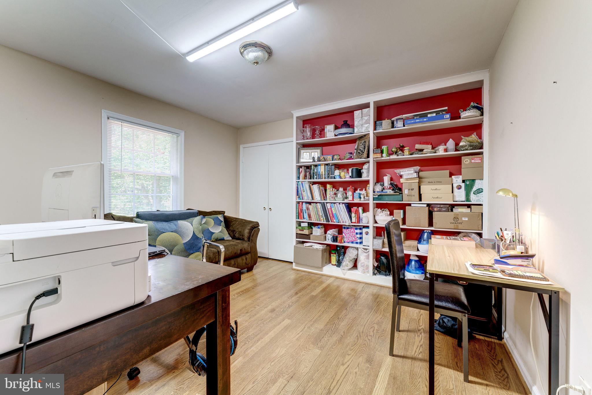 HERITAGE FARM - Residential Lease