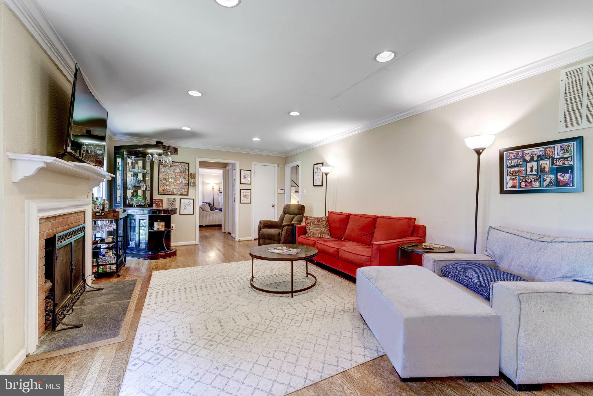 HERITAGE FARM - Residential Lease