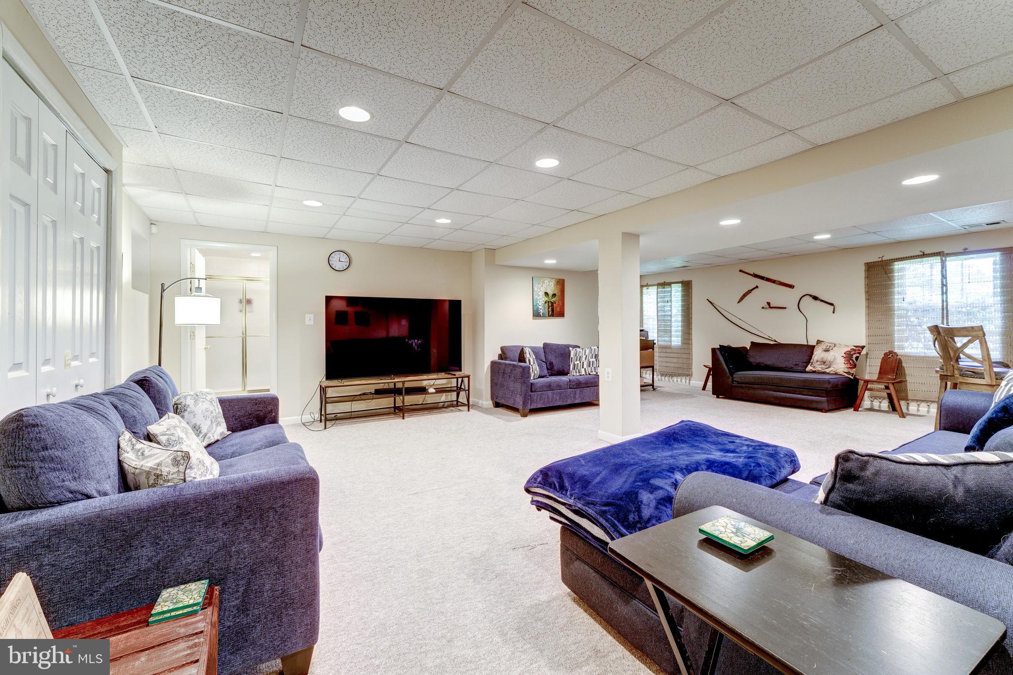 HERITAGE FARM - Residential Lease