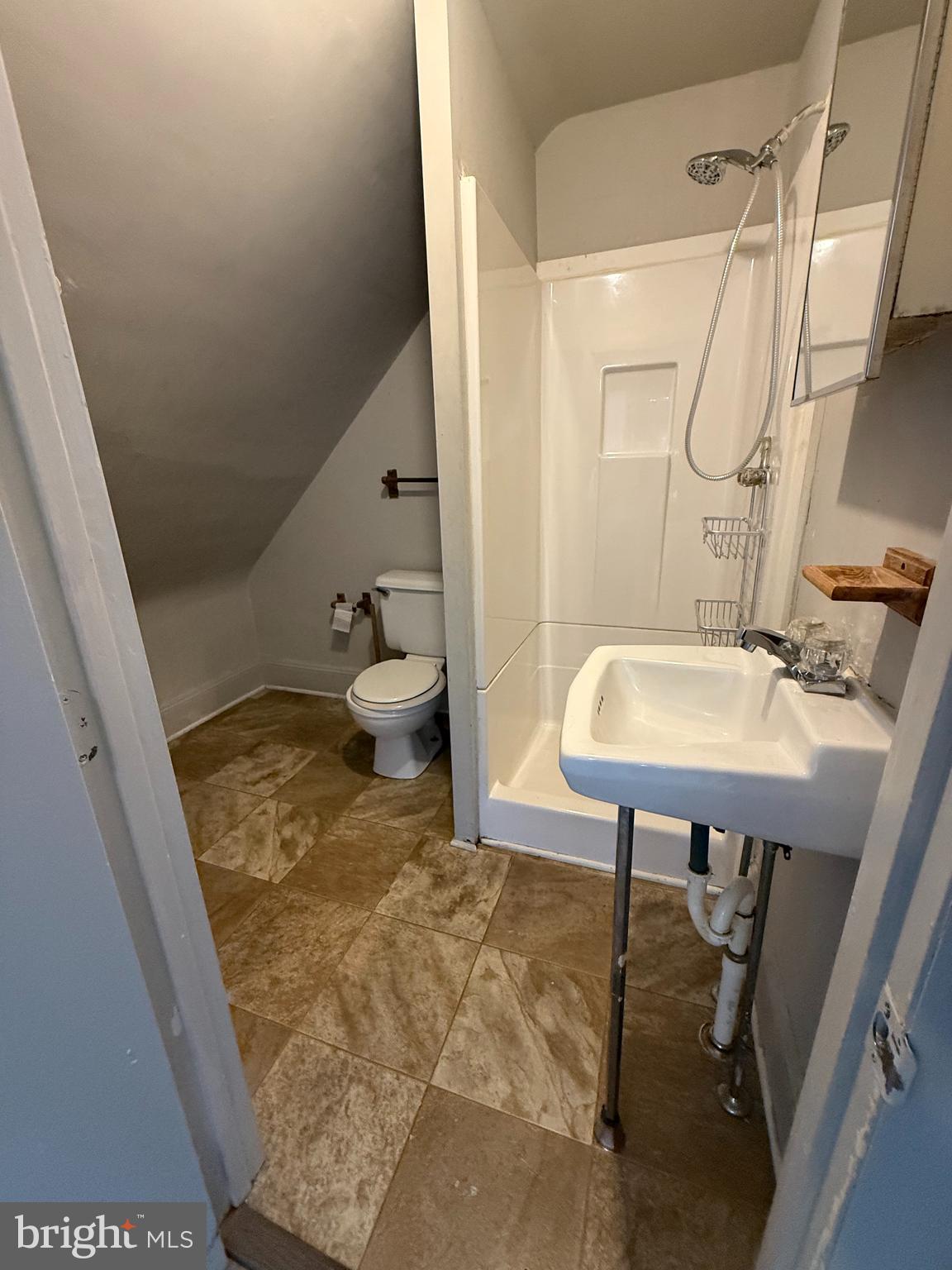 WINCHESTER CITY - Residential Lease