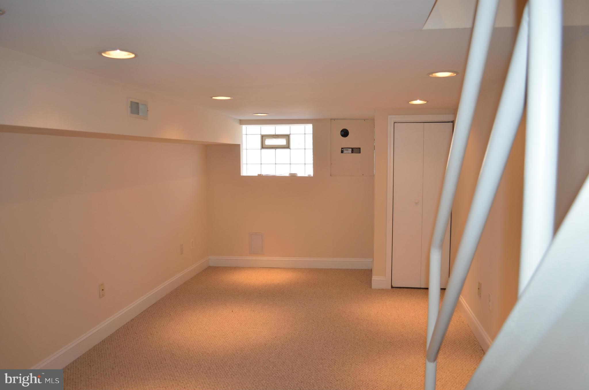 CANTON - Residential Lease