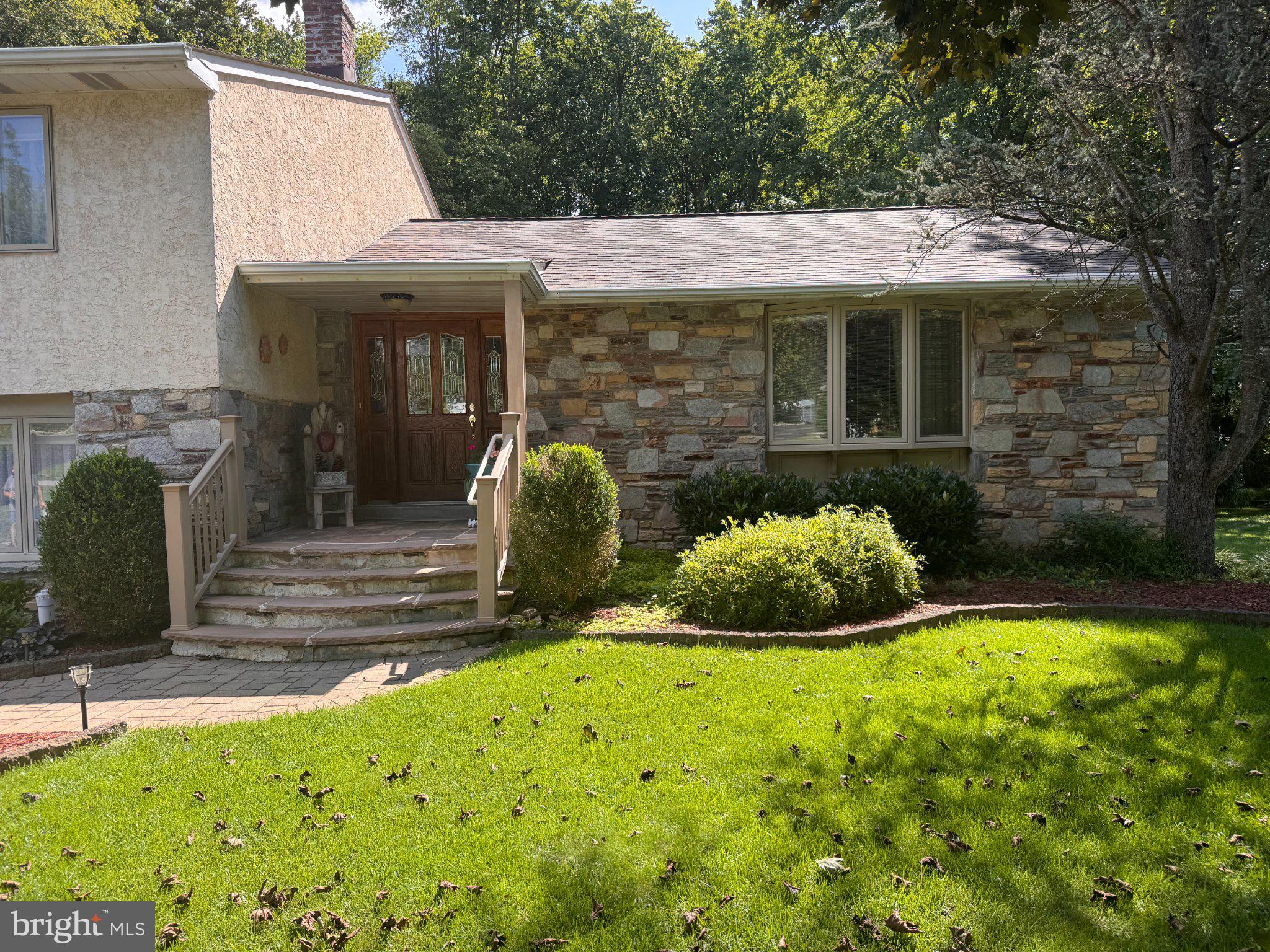 2145 EDGE HILL ROAD