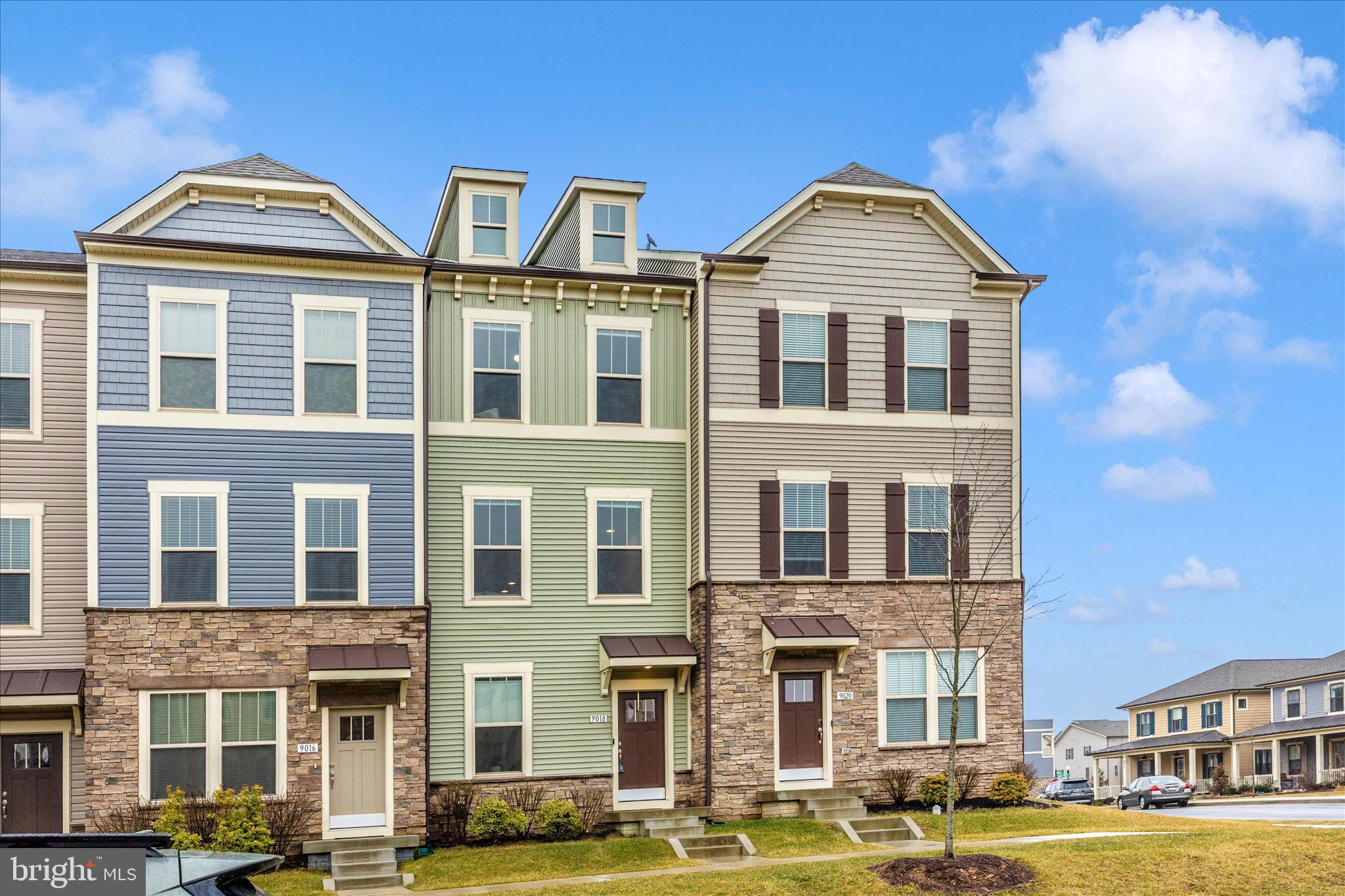 VILLAGES OF URBANA - Residential