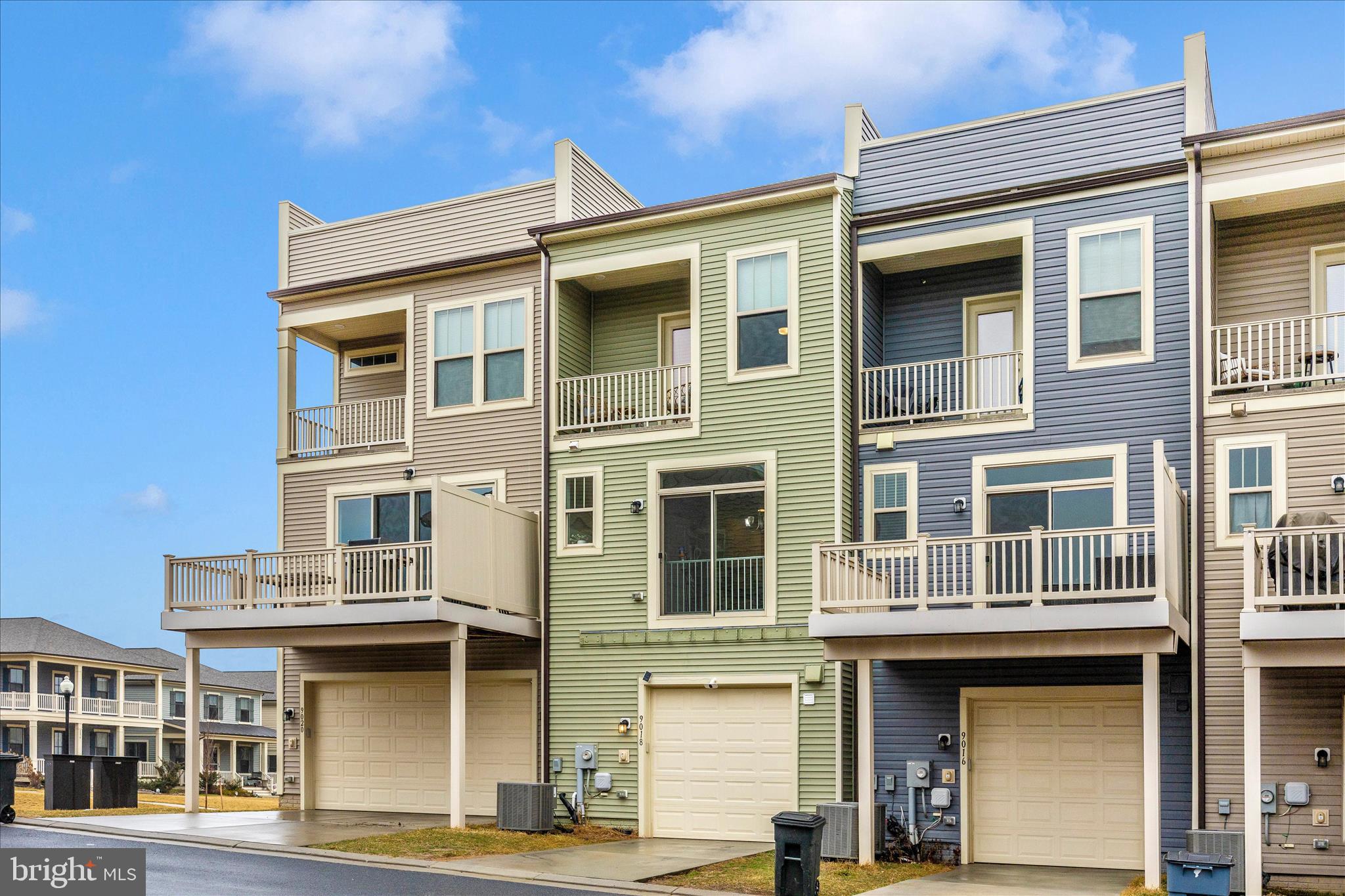 VILLAGES OF URBANA - Residential