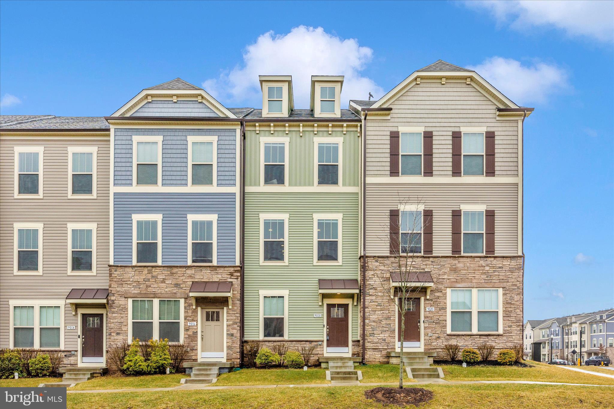 VILLAGES OF URBANA - Residential