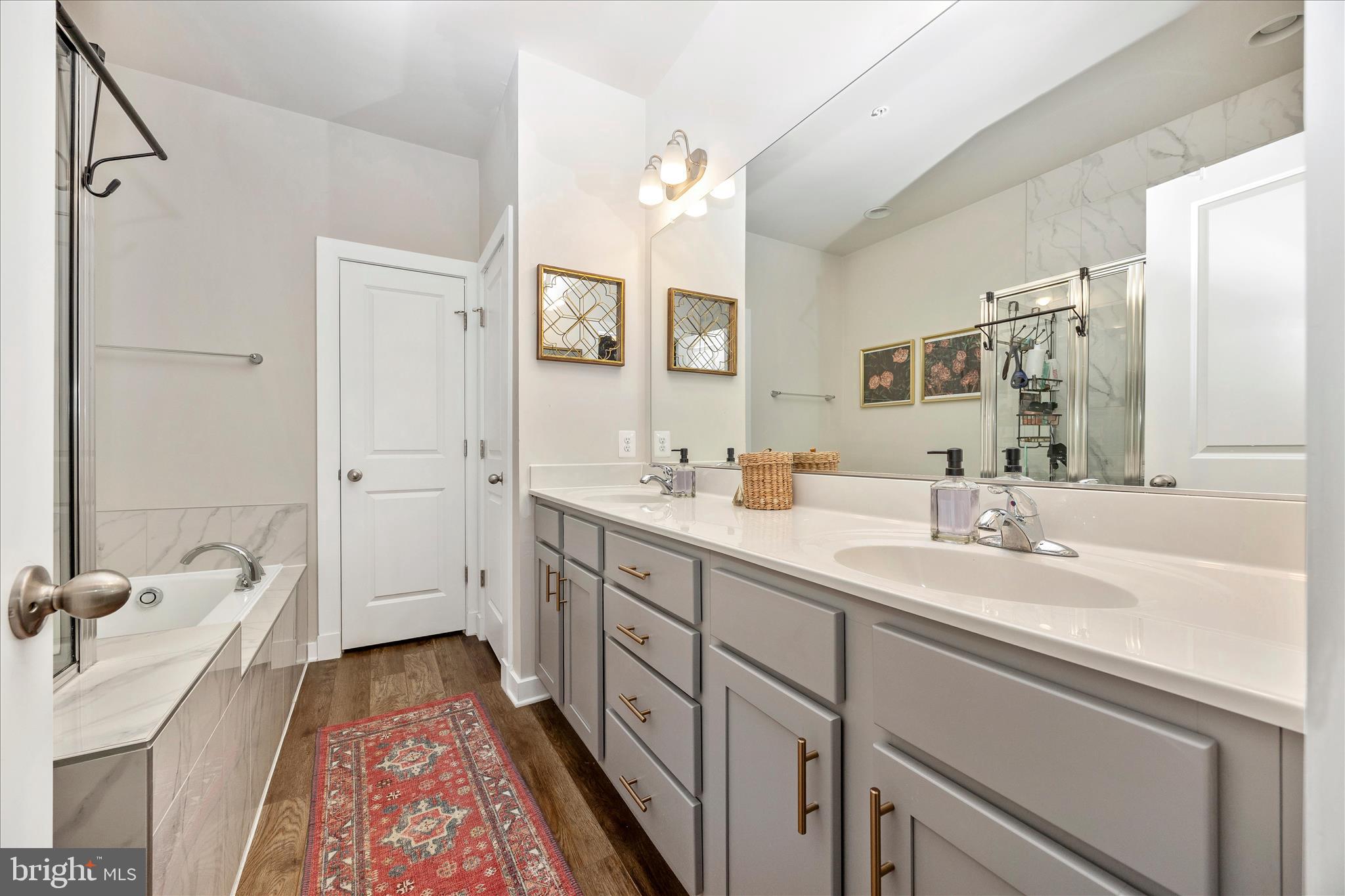 VILLAGES OF URBANA - Residential