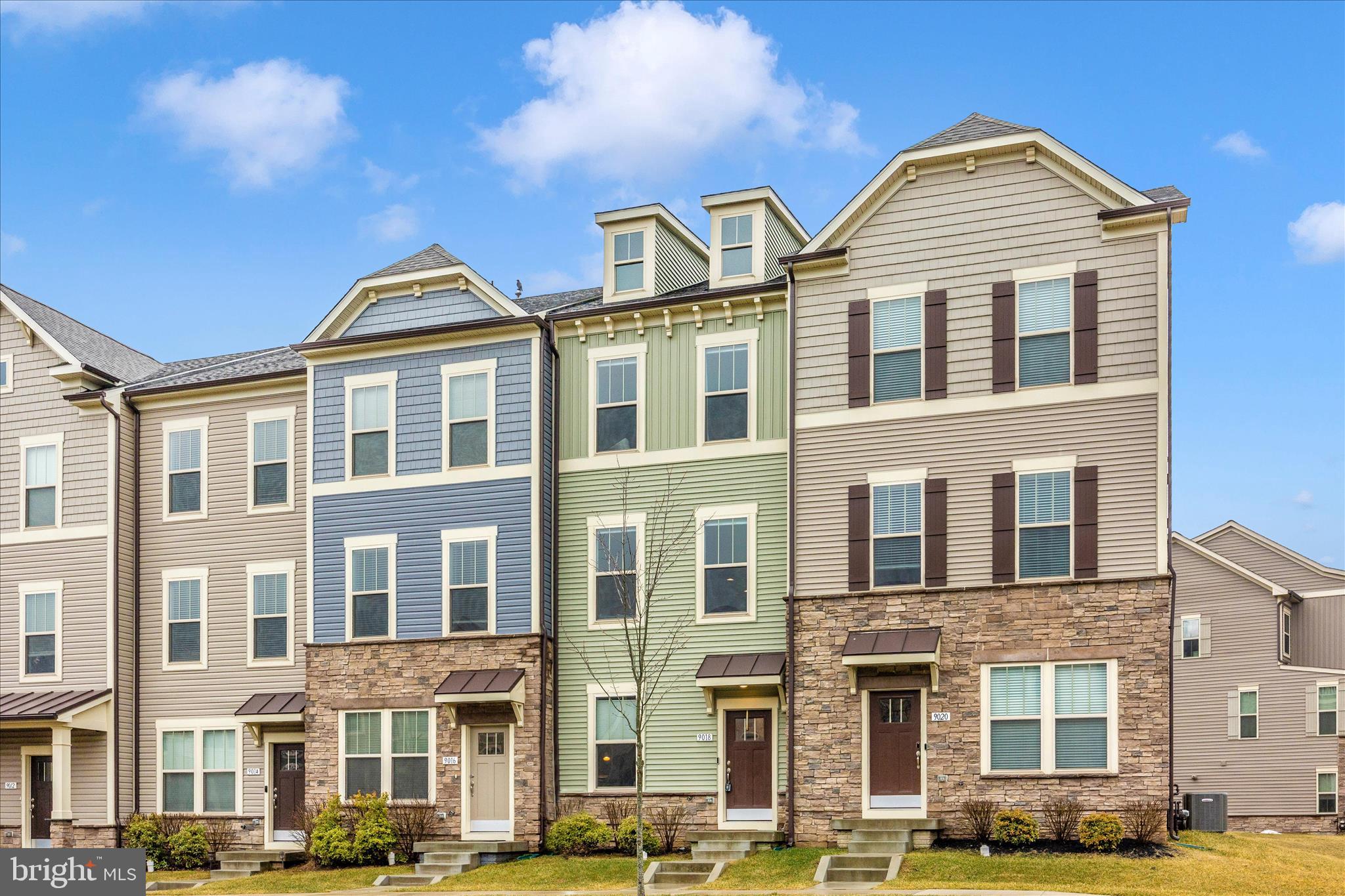 VILLAGES OF URBANA - Residential