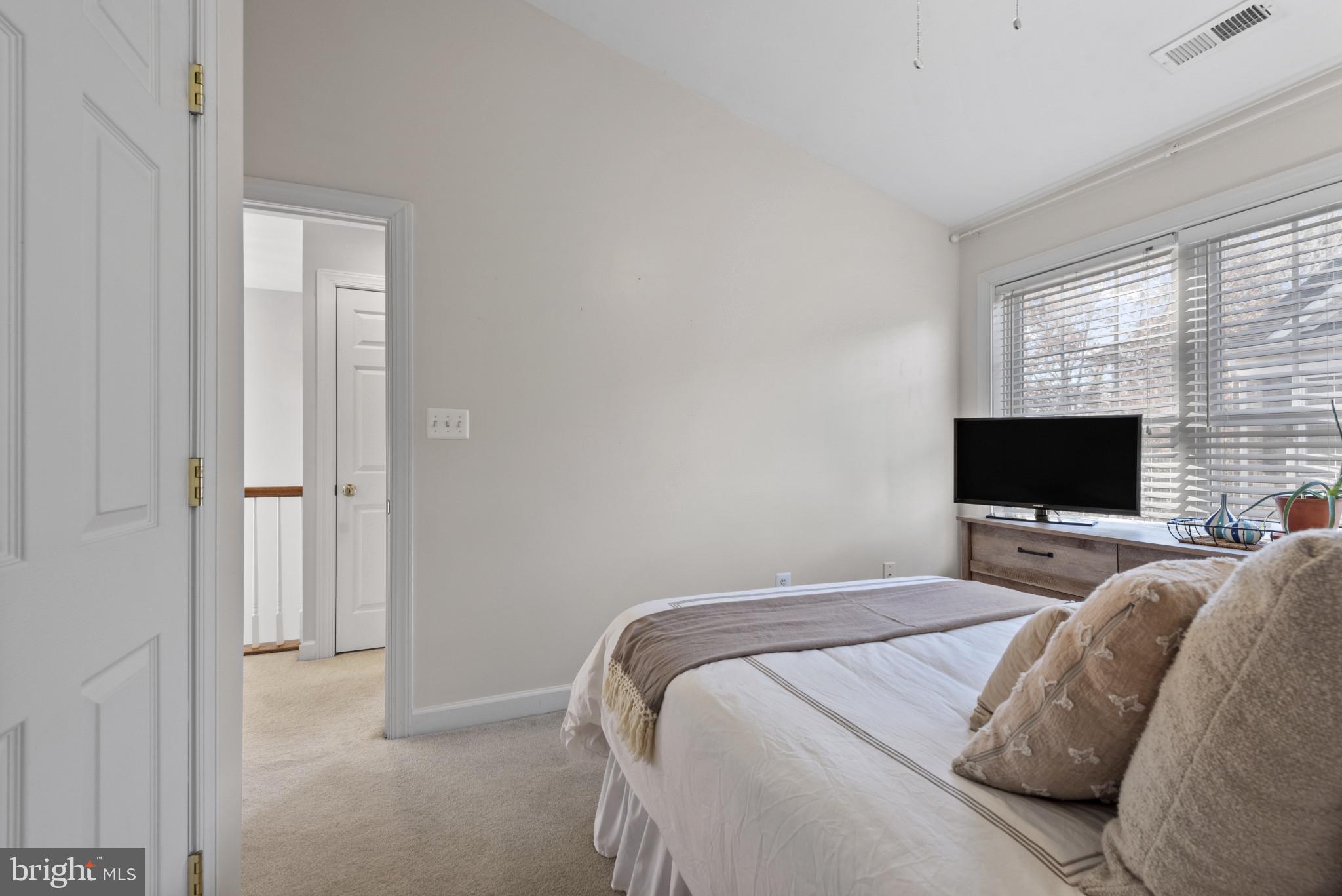 ADMIRALS VIEW - Residential