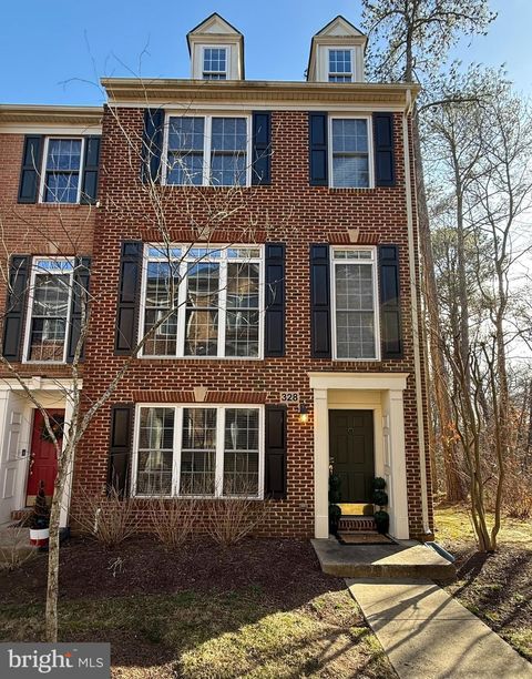 328 BULWARK ALLEY ANNAPOLIS MD 21401