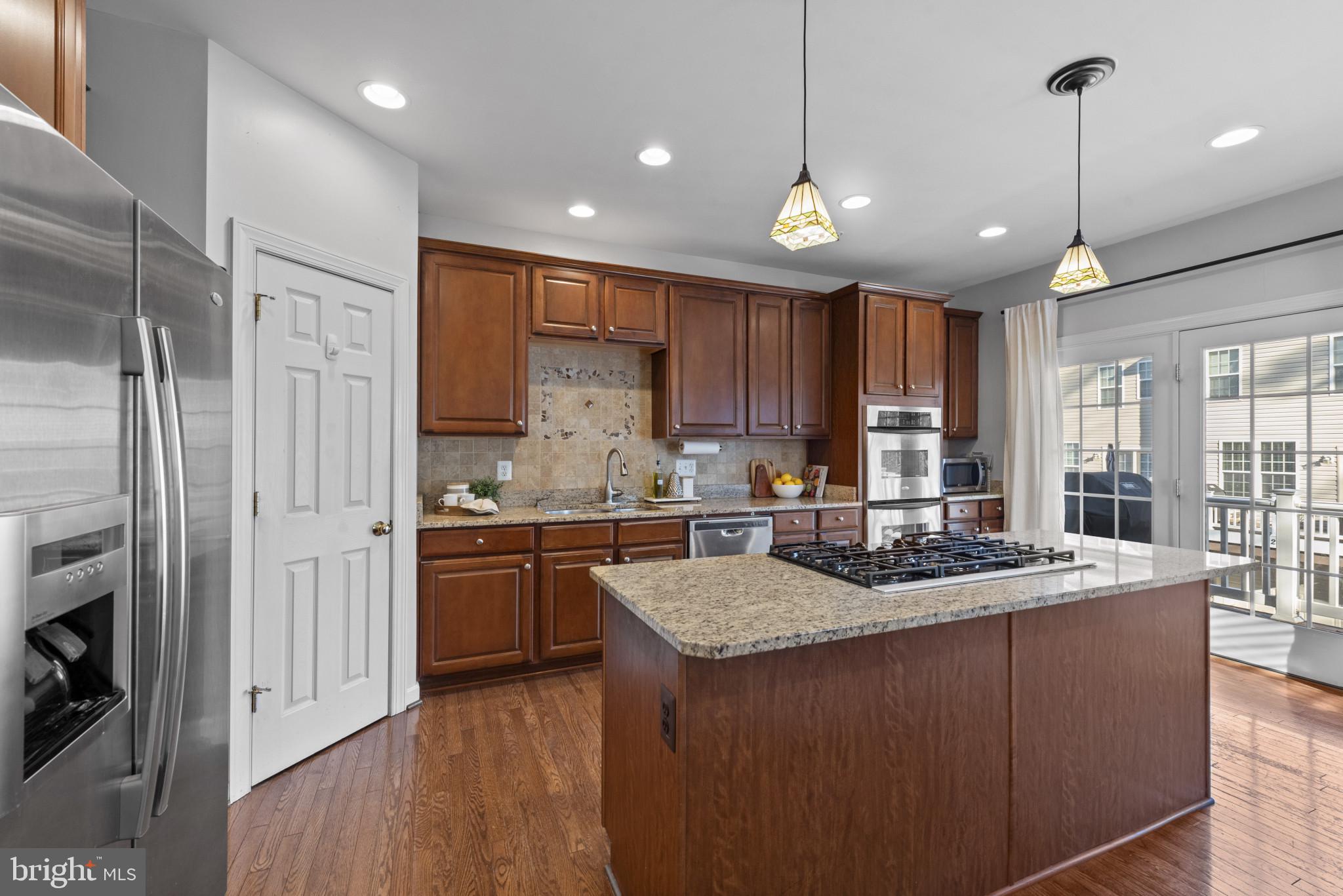 ADMIRALS VIEW - Residential