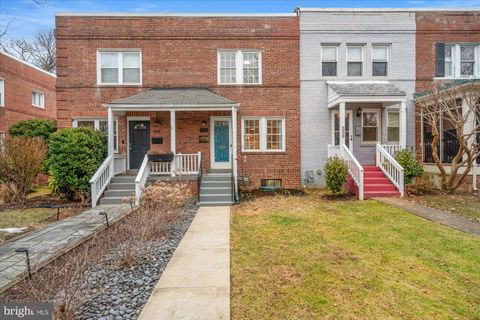 546 E NELSON AVENUE ALEXANDRIA VA 22301