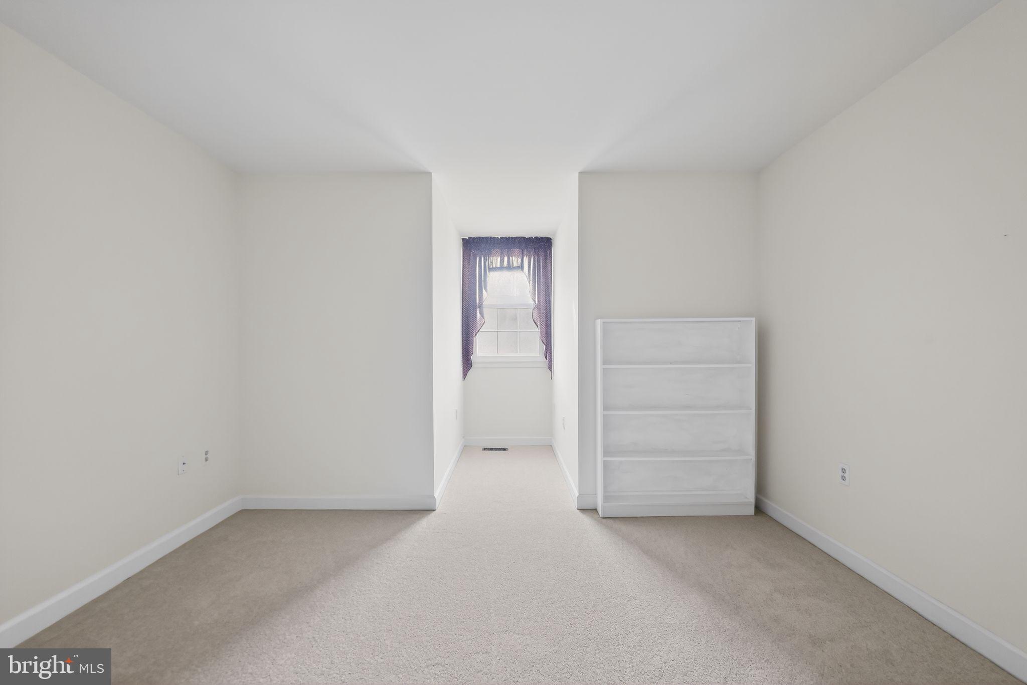 WORMANS MILL - Residential