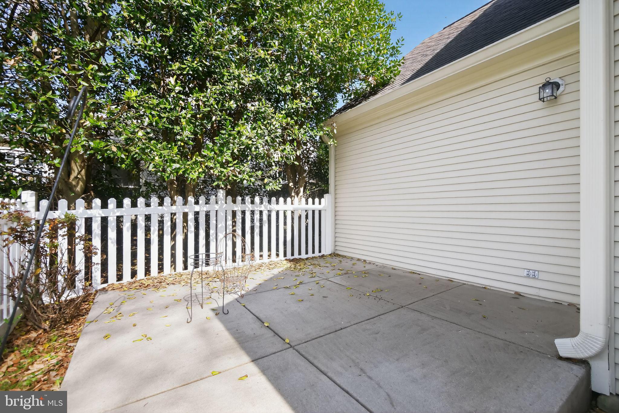 WORMANS MILL - Residential