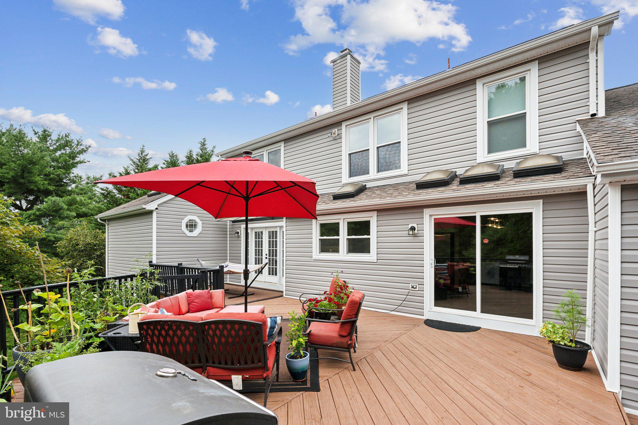 OAKCREST FARMS - Residential