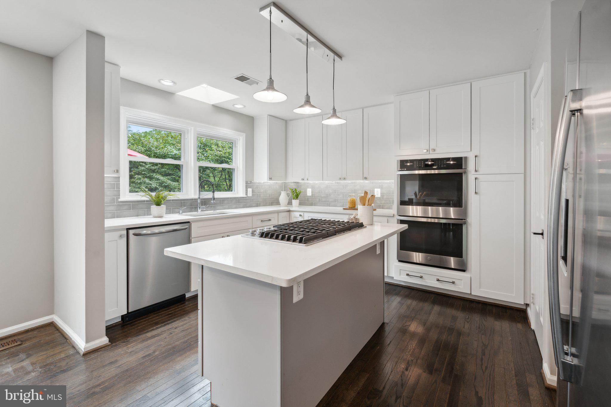 OAKCREST FARMS - Residential