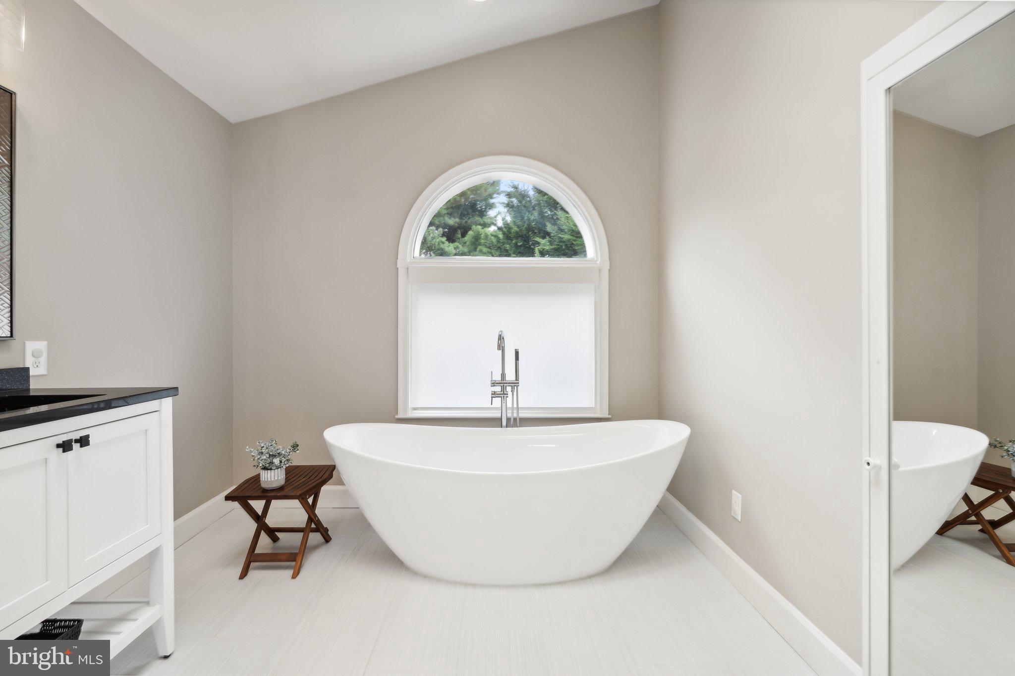 OAKCREST FARMS - Residential