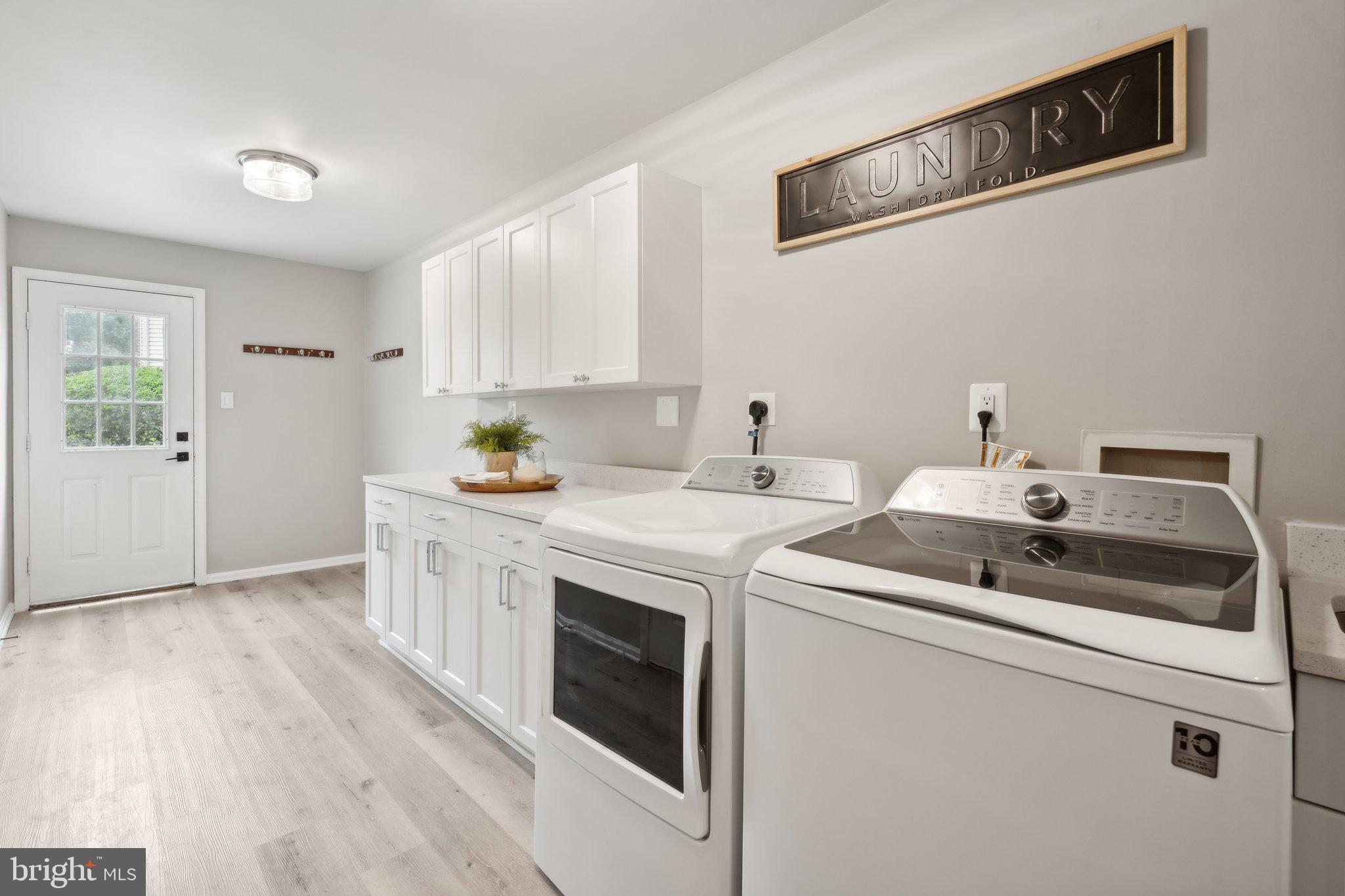 OAKCREST FARMS - Residential