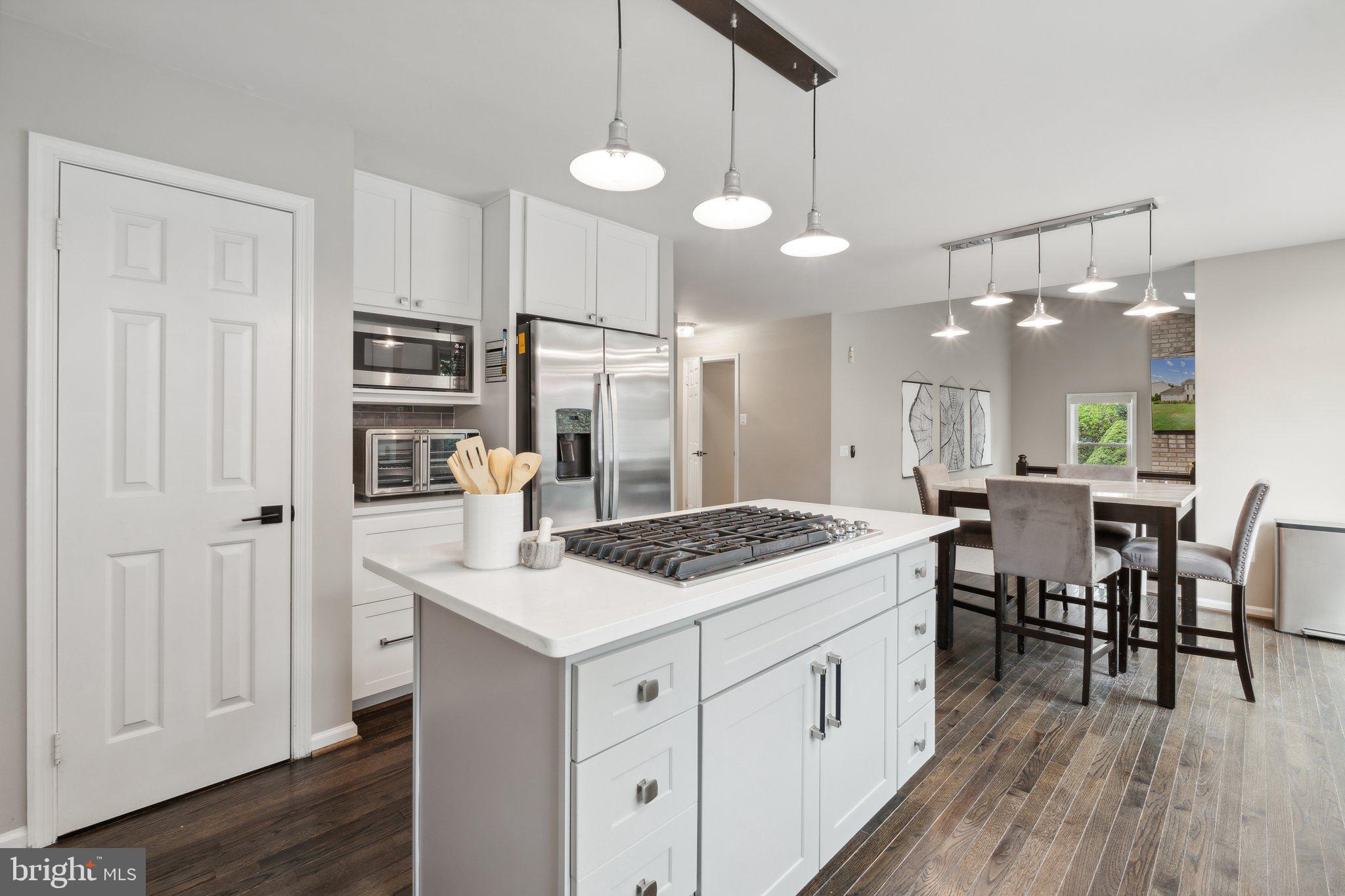 OAKCREST FARMS - Residential