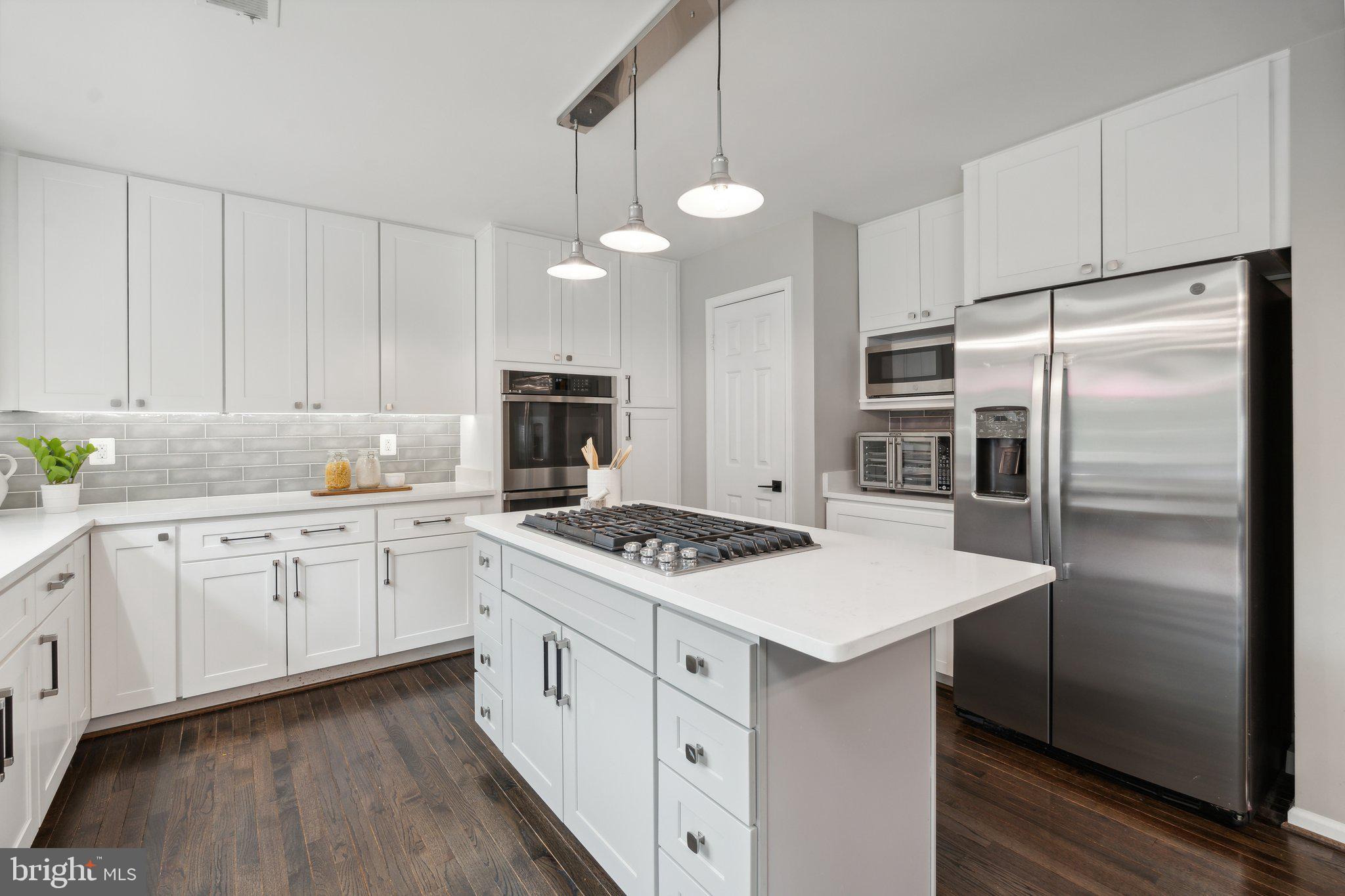 OAKCREST FARMS - Residential