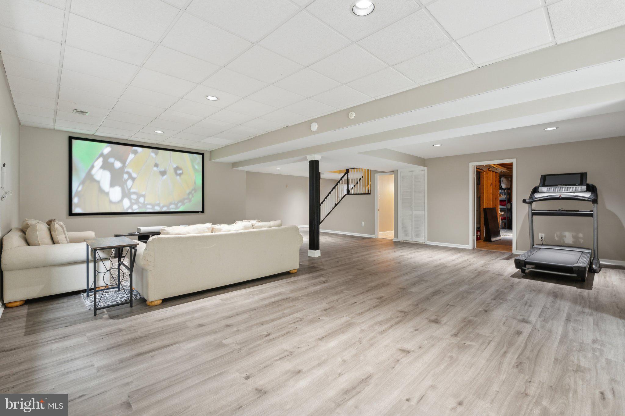 OAKCREST FARMS - Residential