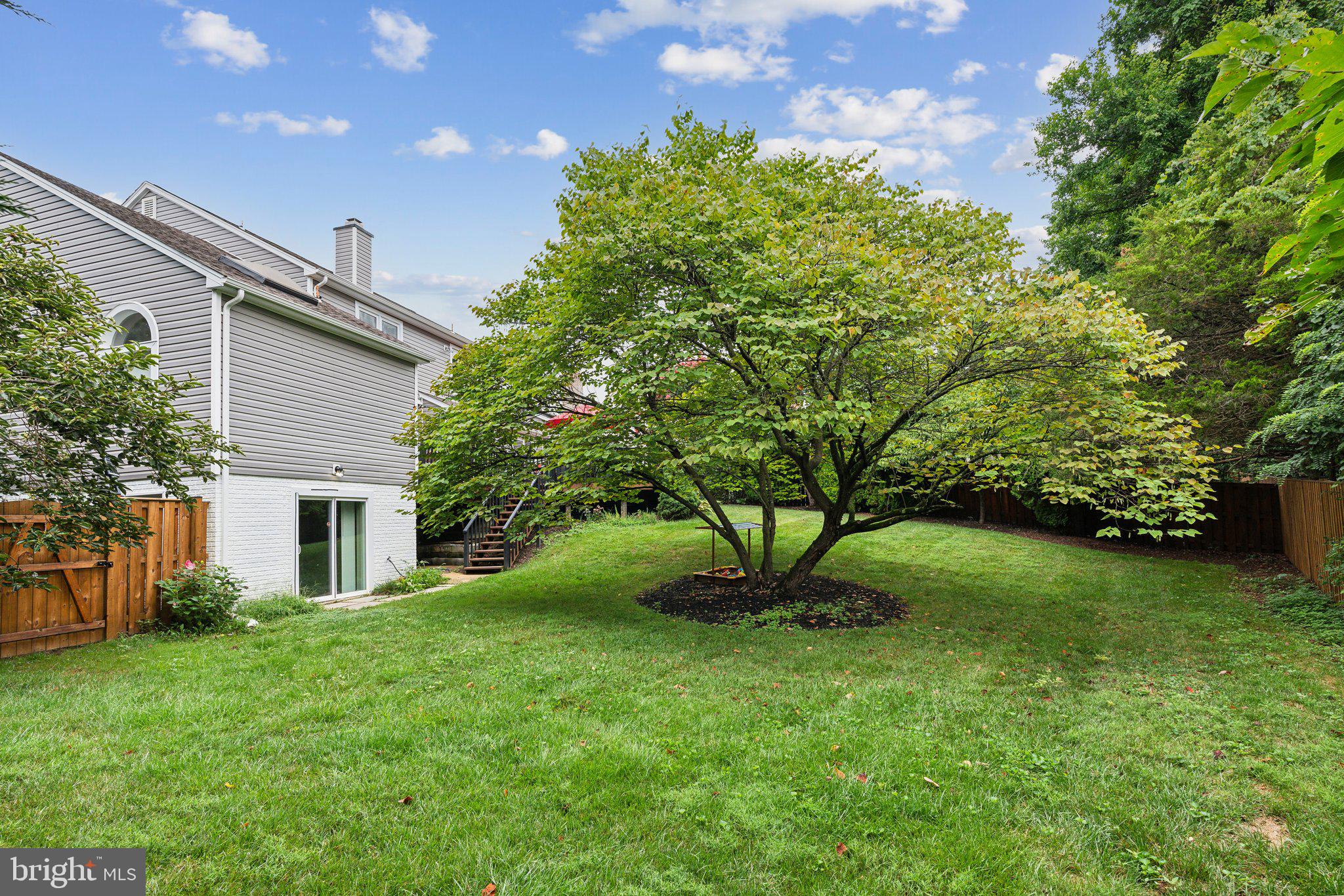 OAKCREST FARMS - Residential