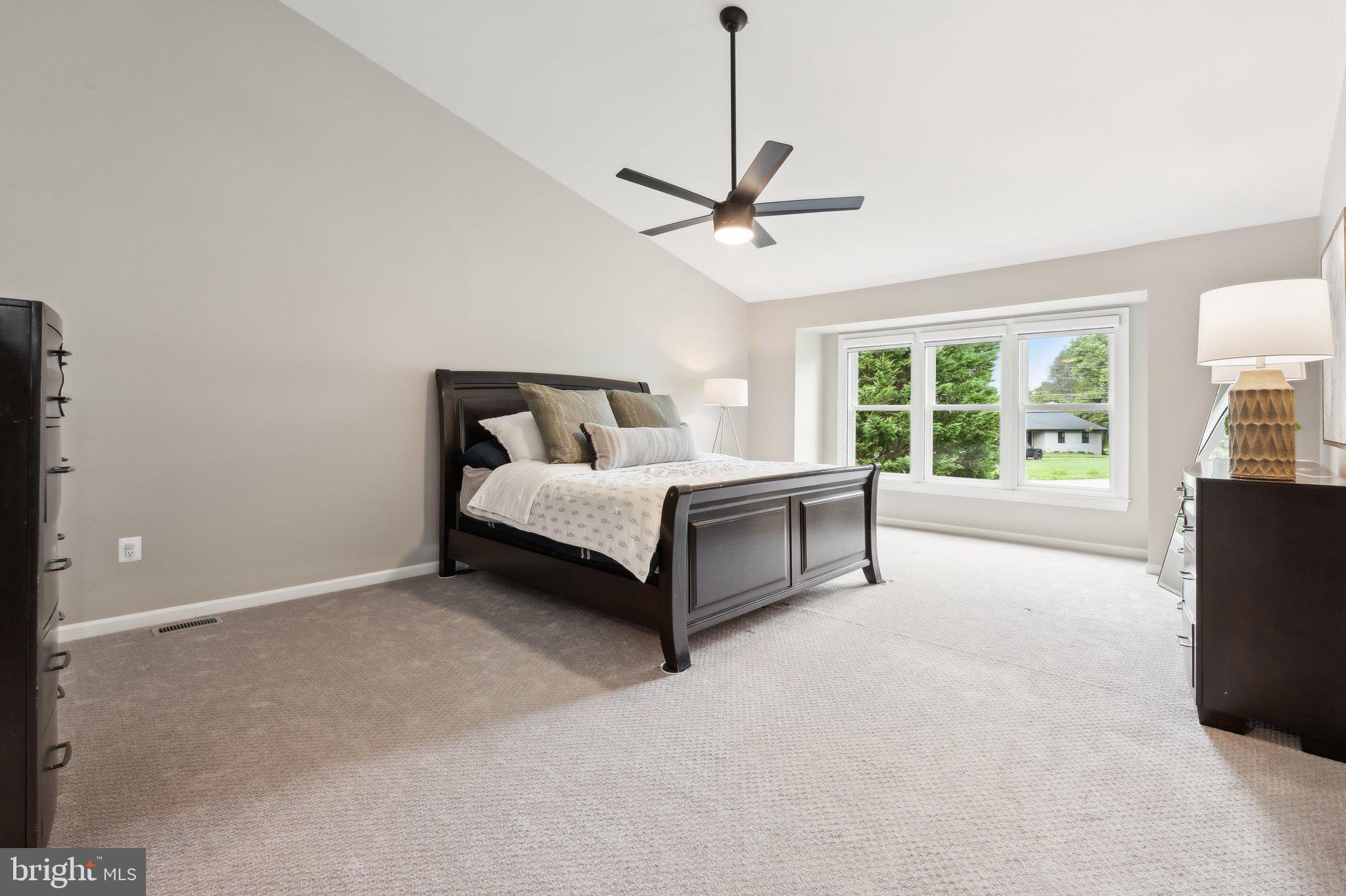 OAKCREST FARMS - Residential