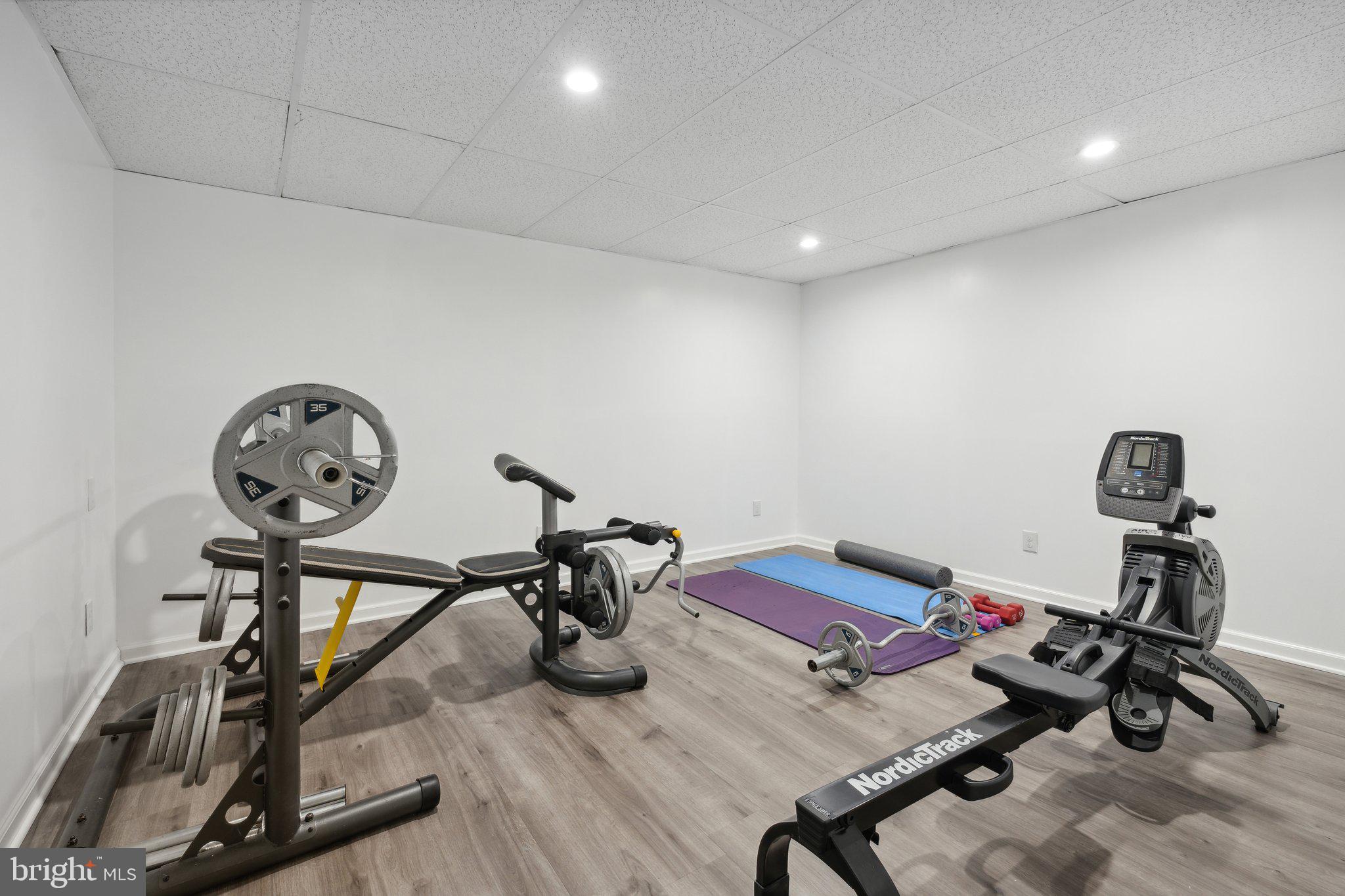 OAKCREST FARMS - Residential