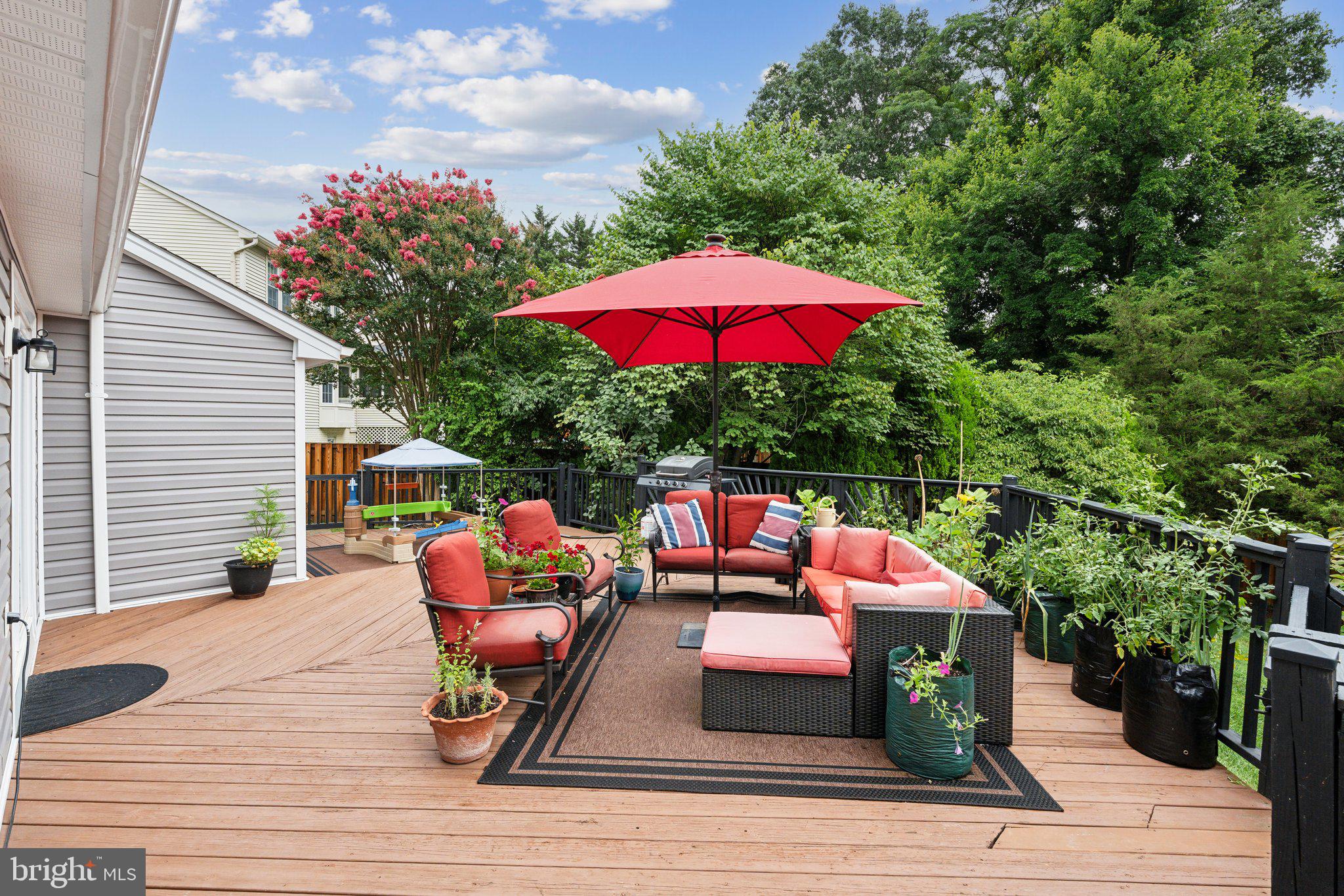 OAKCREST FARMS - Residential