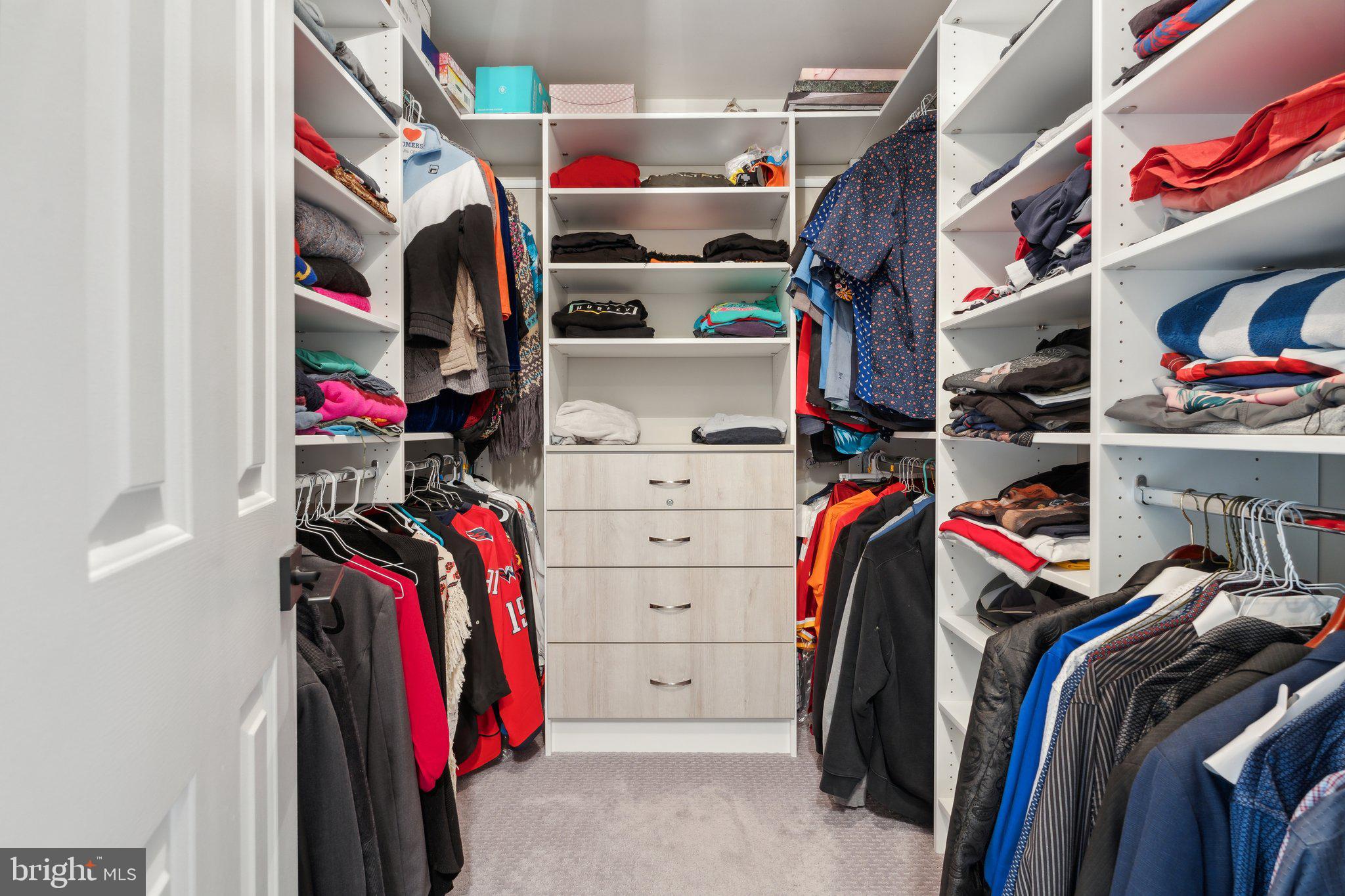 OAKCREST FARMS - Residential