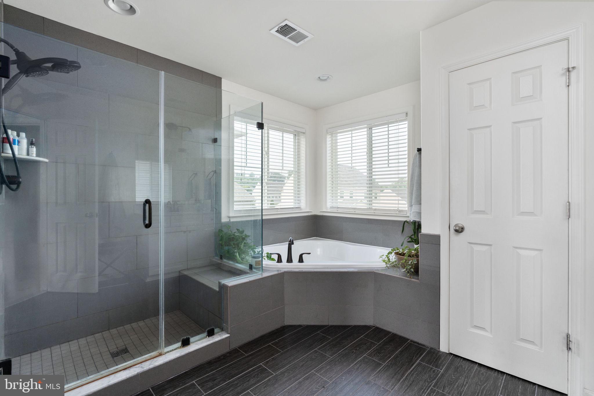 MOUNTAIN BROOK ESTATES - Residential