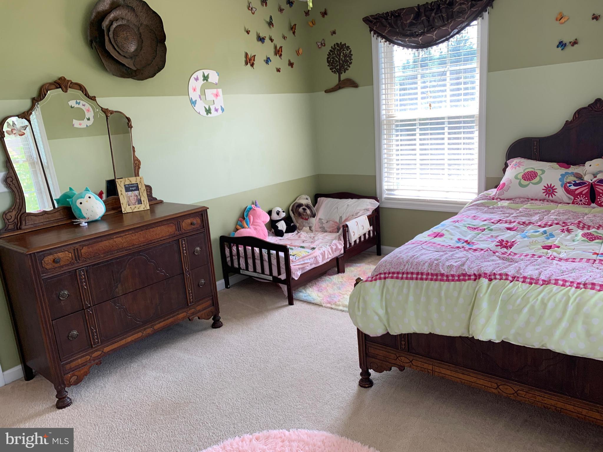 COLLINS POINT - Residential