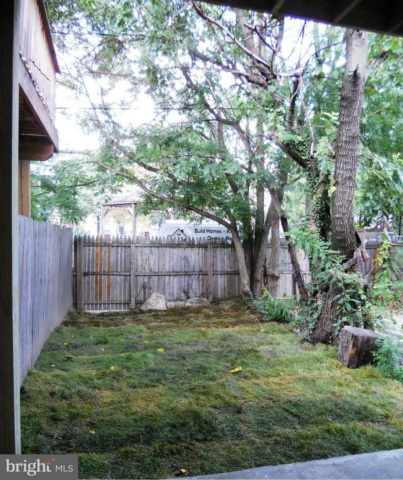 PENN NORTH - Residential