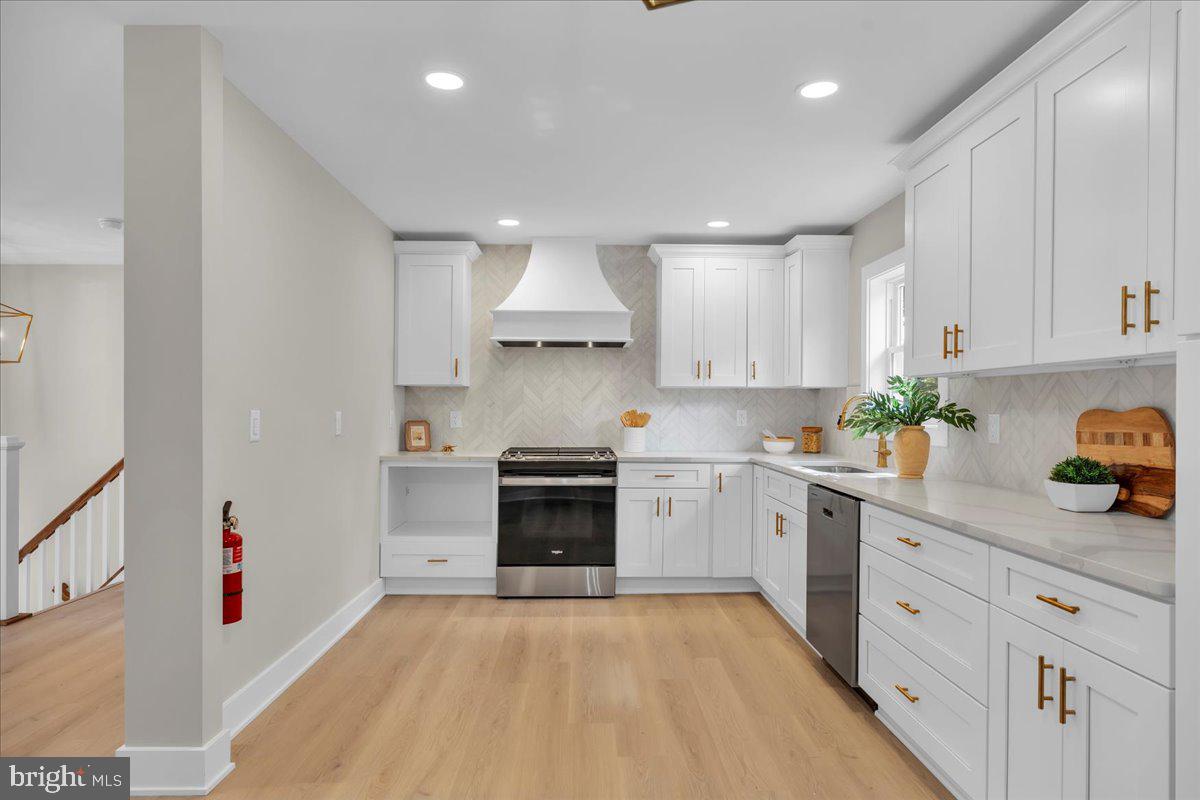 128 CAMBRIDGE AVENUE