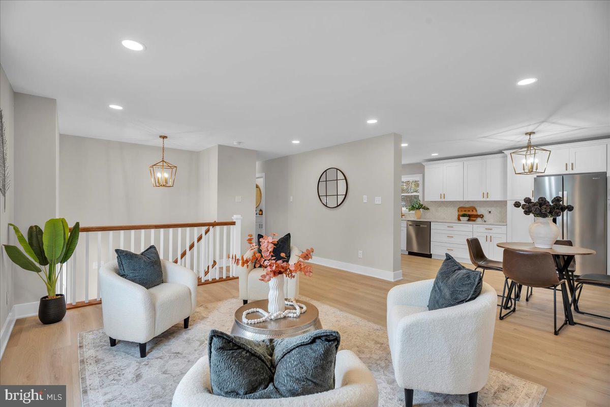 128 CAMBRIDGE AVENUE