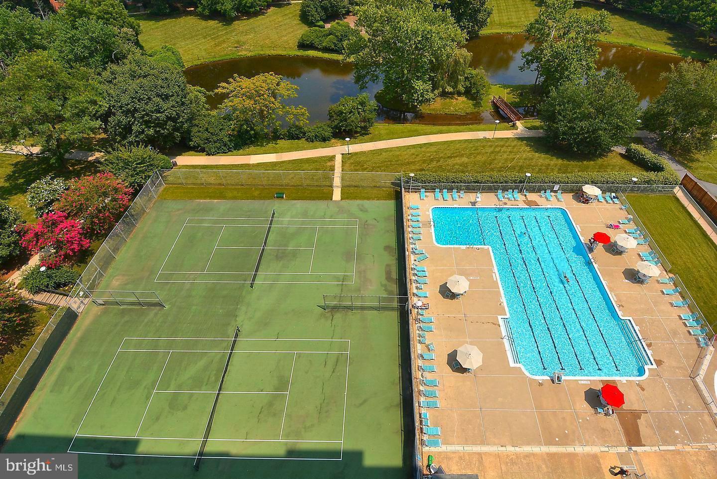 GROSVENOR WOODS - Residential Lease