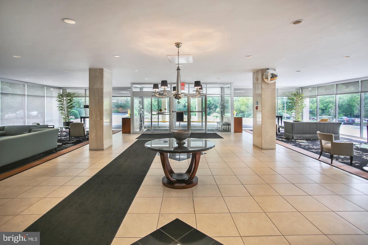 GROSVENOR WOODS - Residential Lease