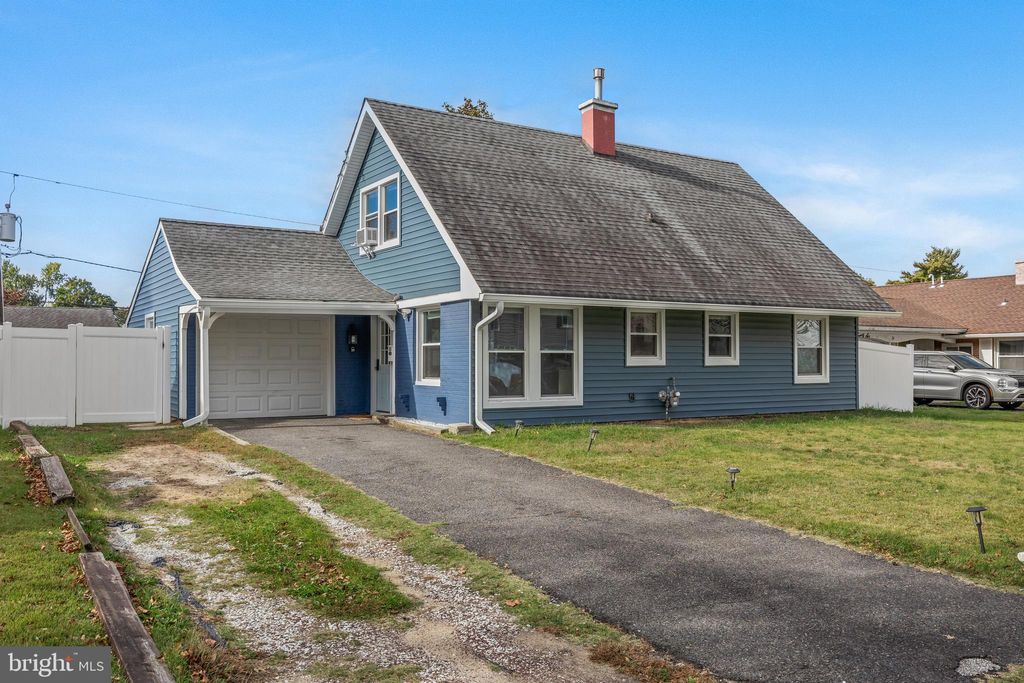 Photo of 30 Babcock Lane, WILLINGBORO, NJ 08046 (MLS # NJBL2096972)