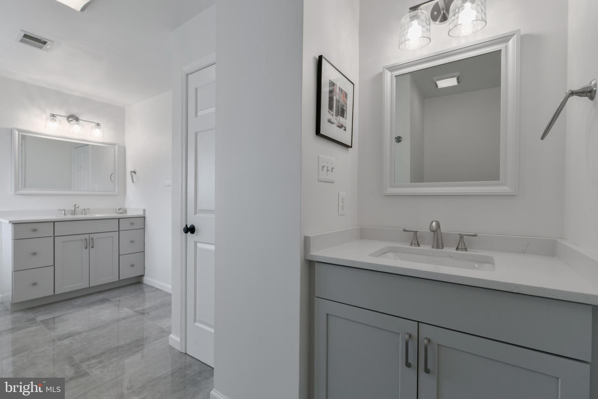 VIENNA WOODS - Residential