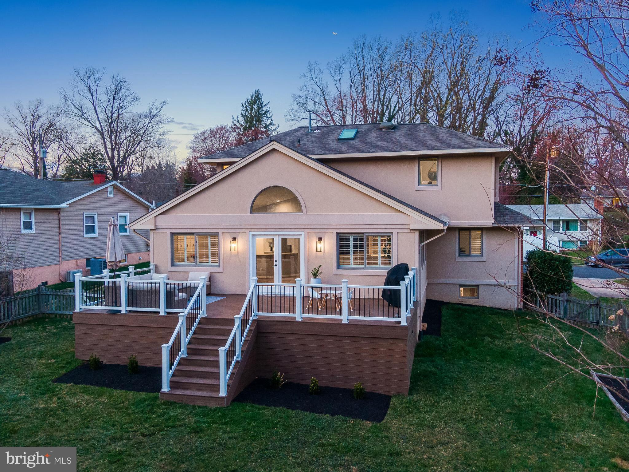 VIENNA WOODS - Residential